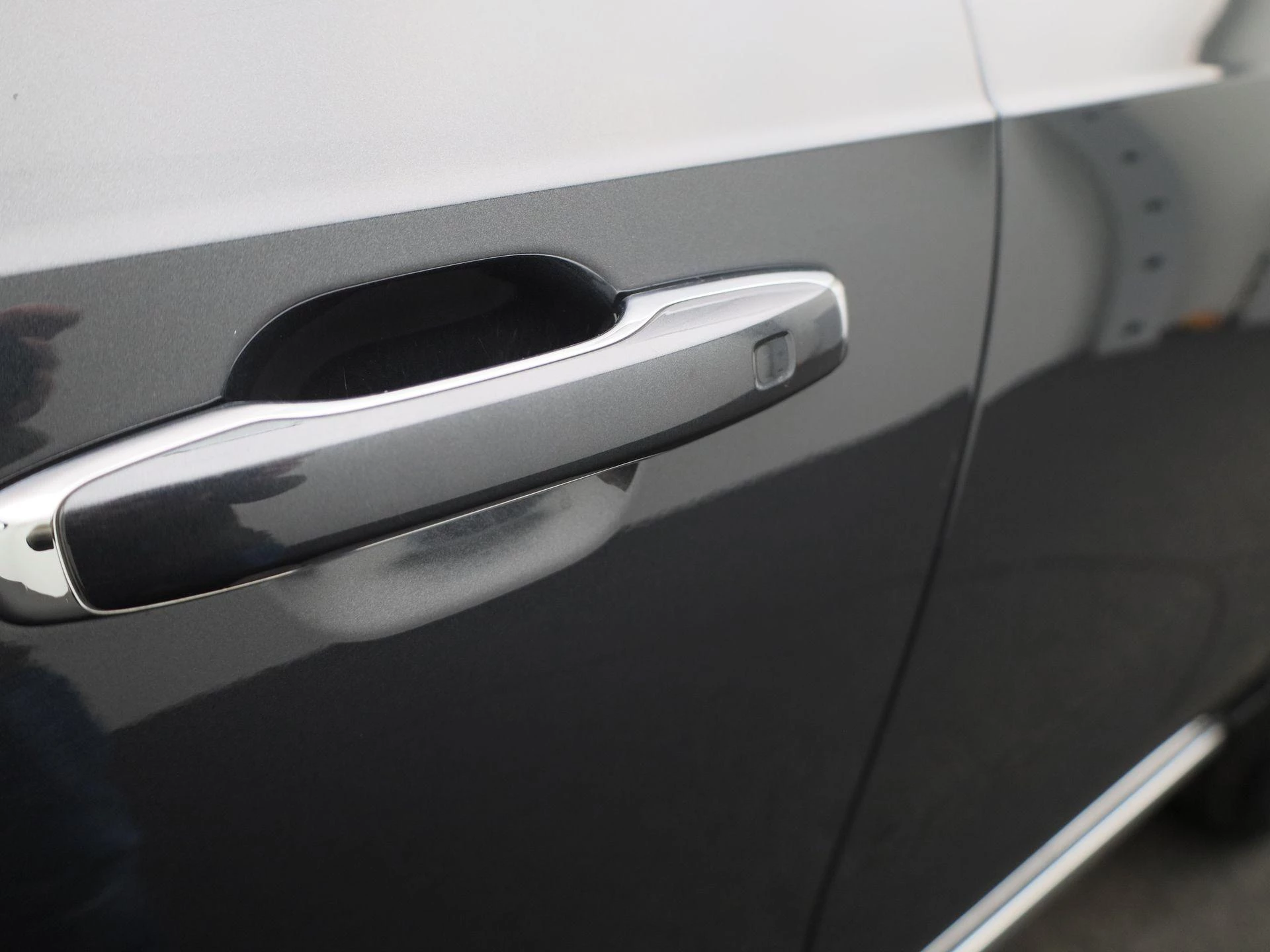 Volvo-XC90-image-16