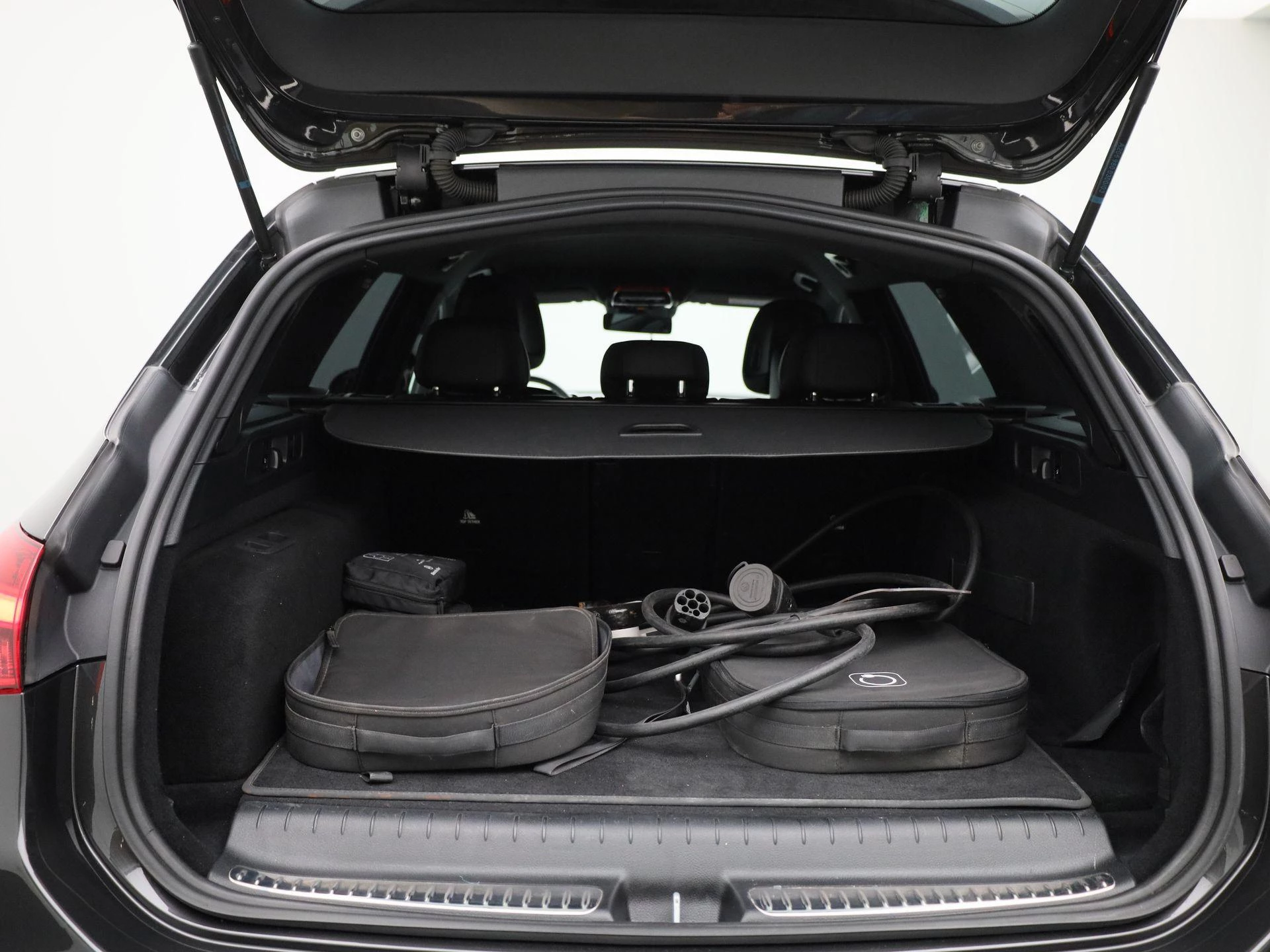 Mercedes-Benz C-Klasse Break C 300 e Luxury Line