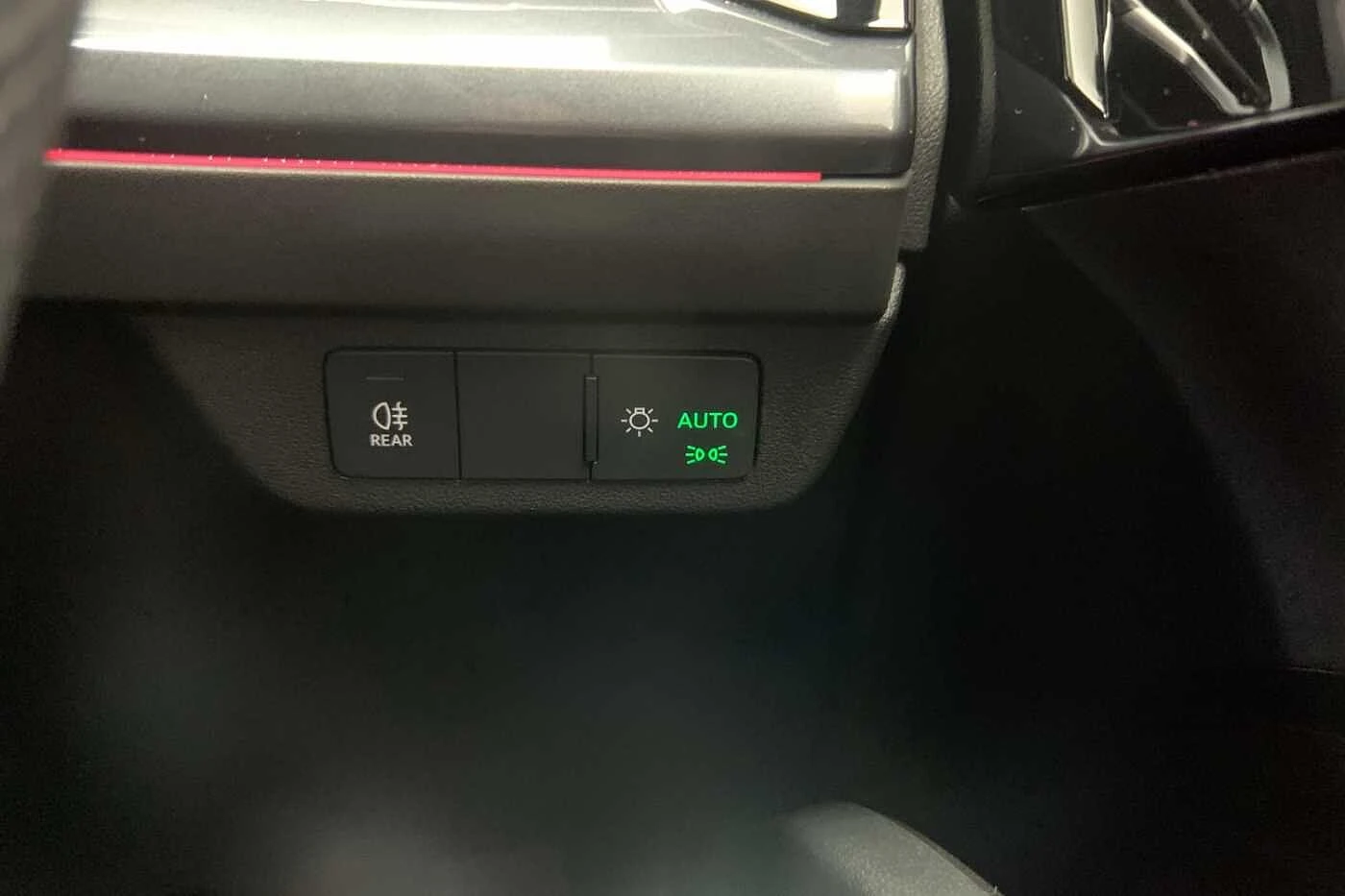 Audi-Q4 e-tron-image-23