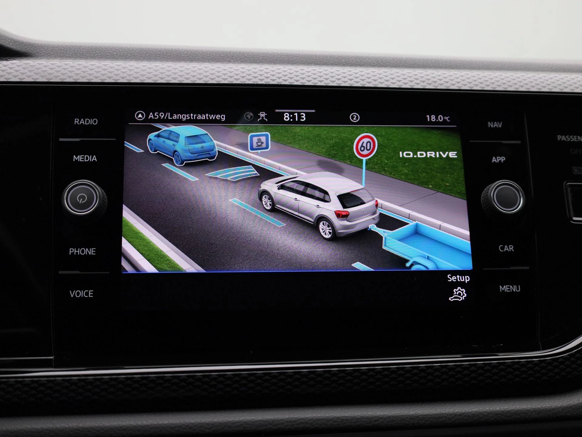 Volkswagen-Polo-image-26