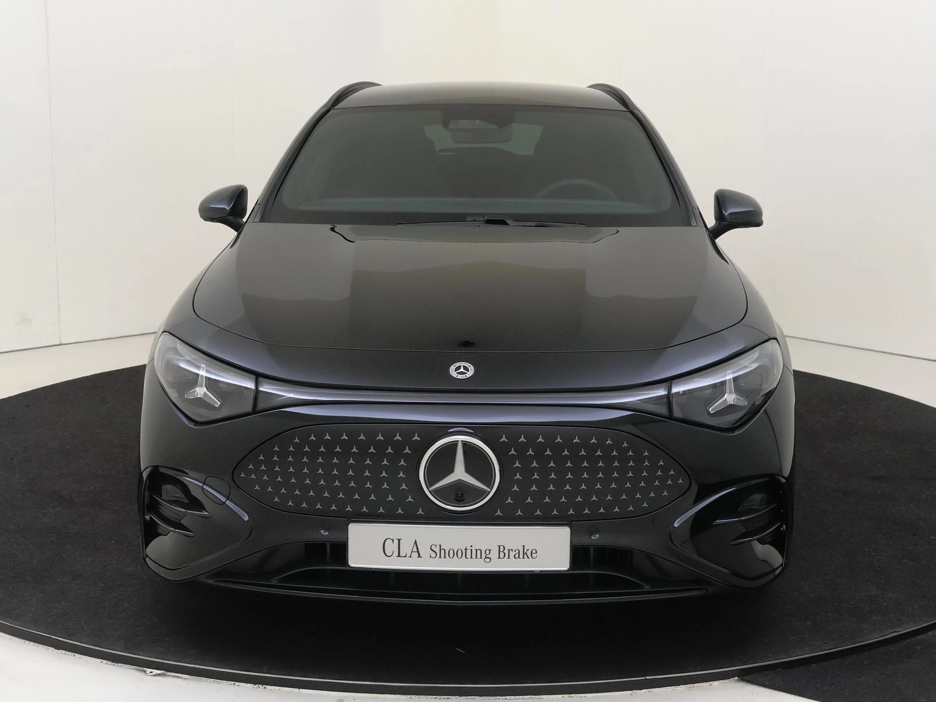 Mercedes-Benz-CLA-image-5