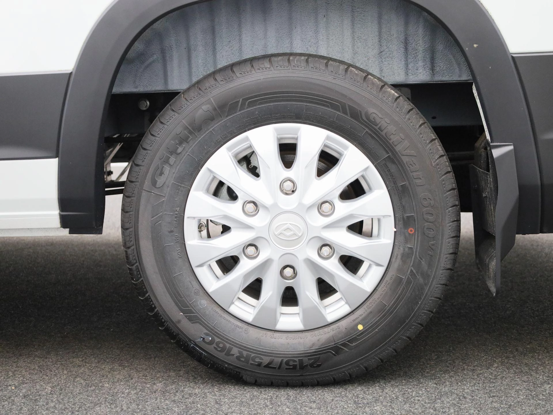 Maxus eDeliver9 L3H2 Business DEAL 89 kWh