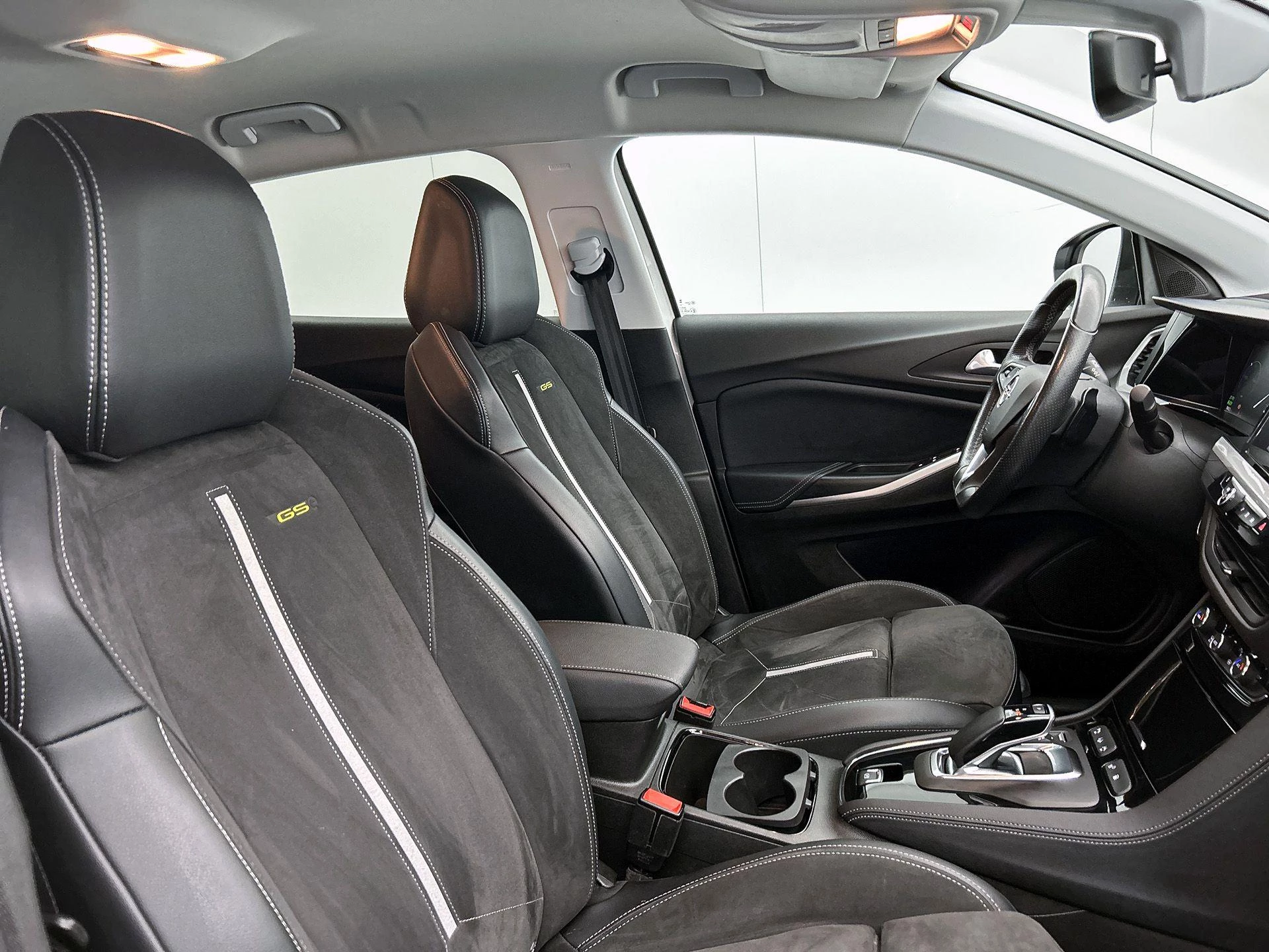 Opel-Grandland-image-33