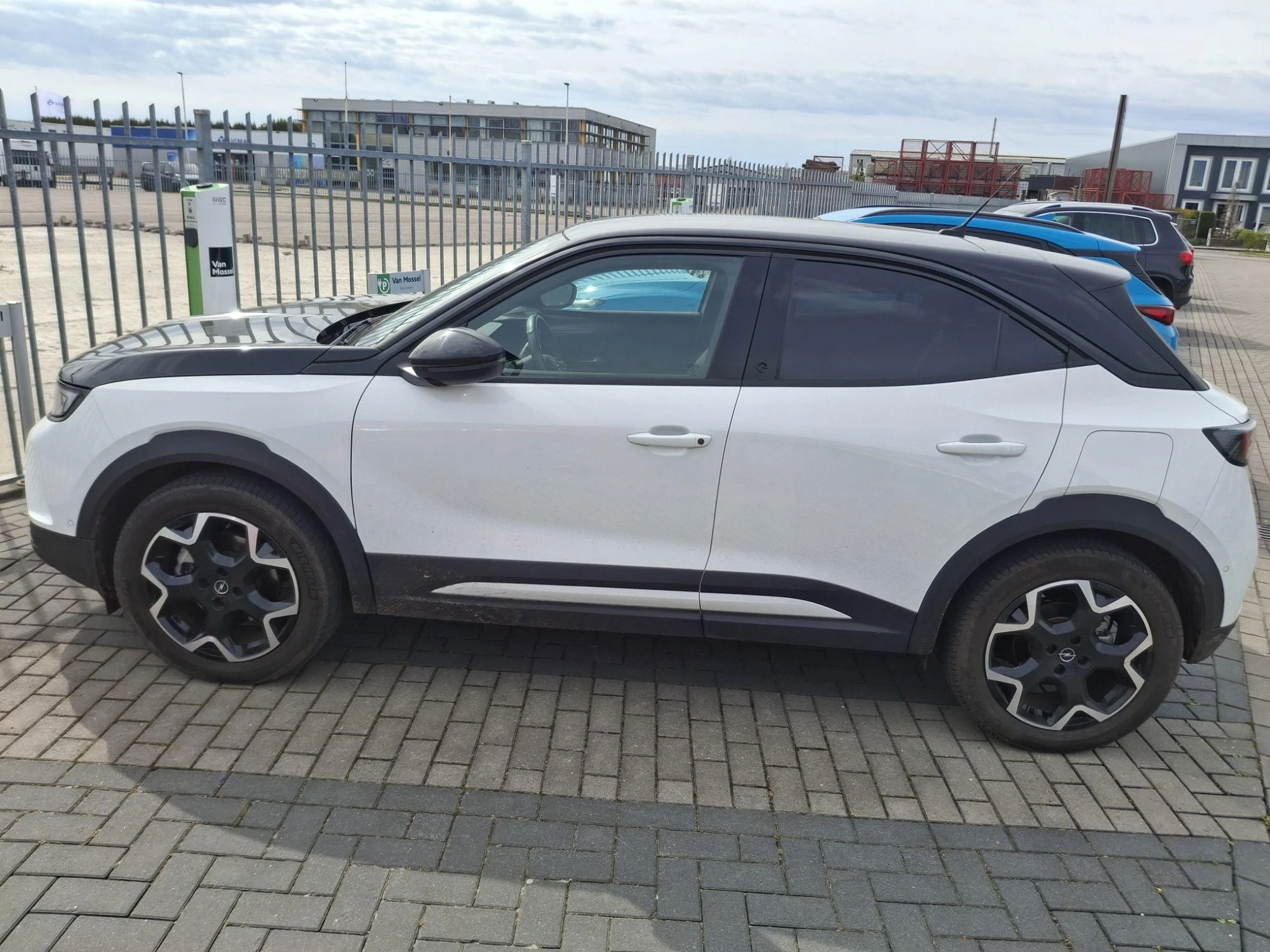 Opel-Mokka-e-image-4