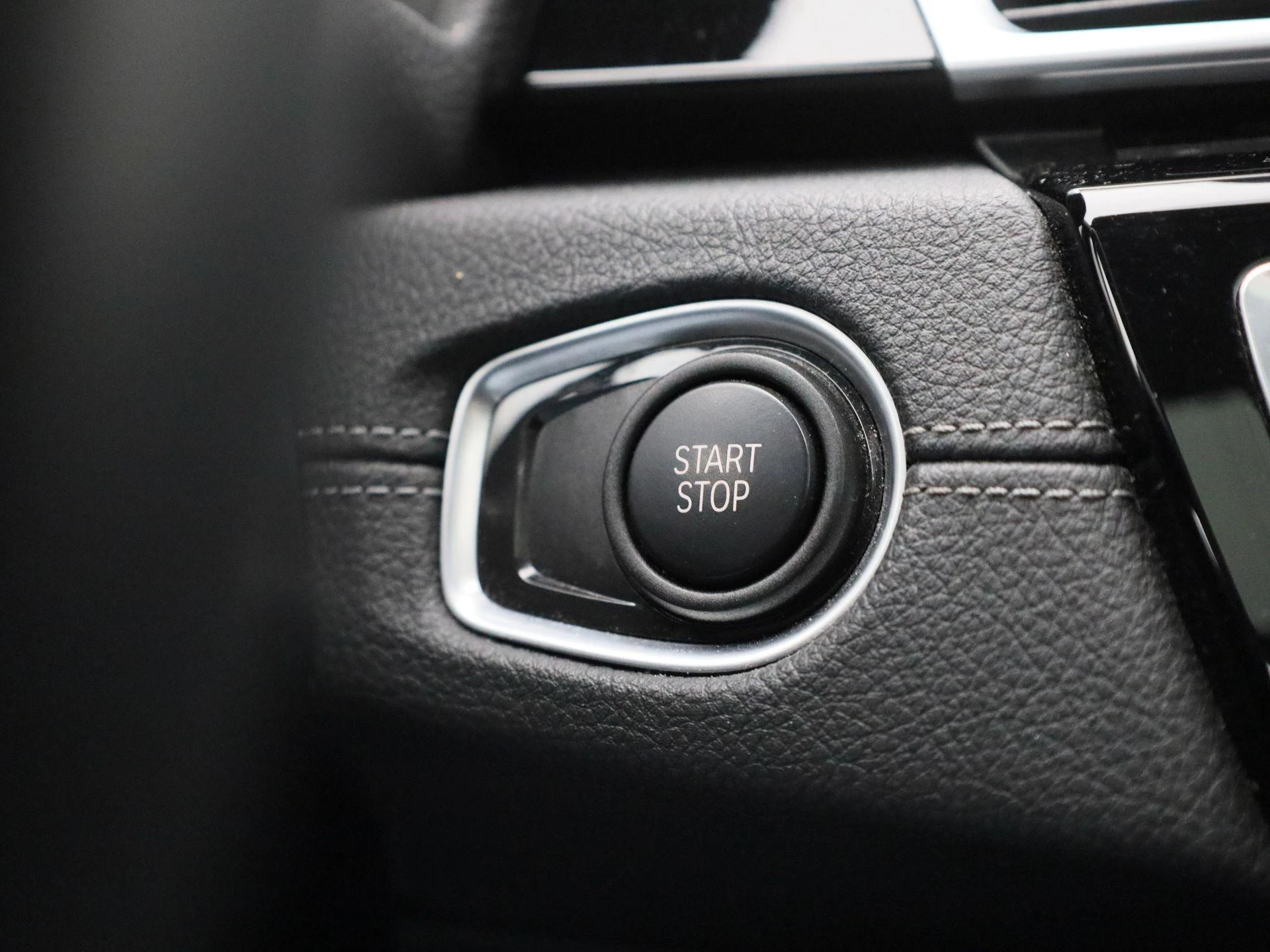 BMW-2 Serie-image-29