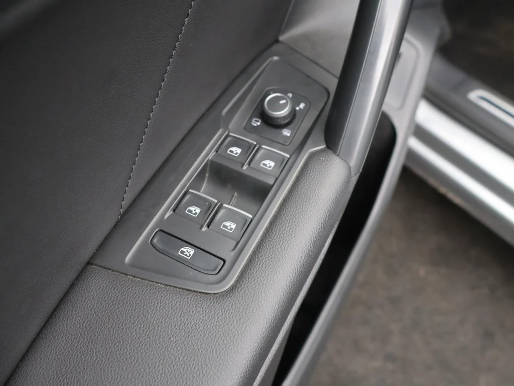 Volkswagen Tiguan Allspace Tiguan Allspace Platinum 1.5TSI 150PK *AUTOMAAT*PANODAK*TREKHAAK*LEDER*ACC*PDC*...*