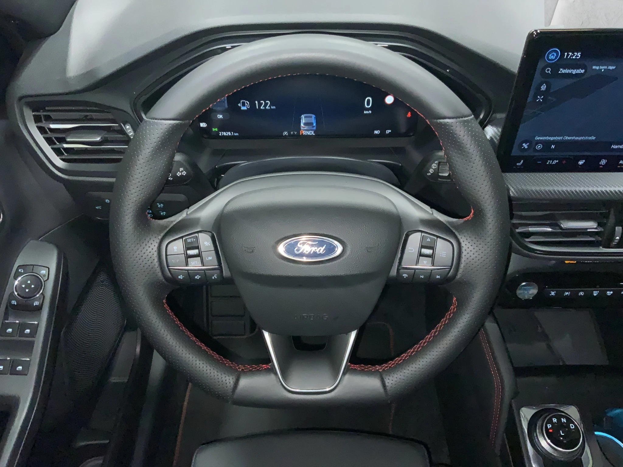Ford-Kuga-image-12