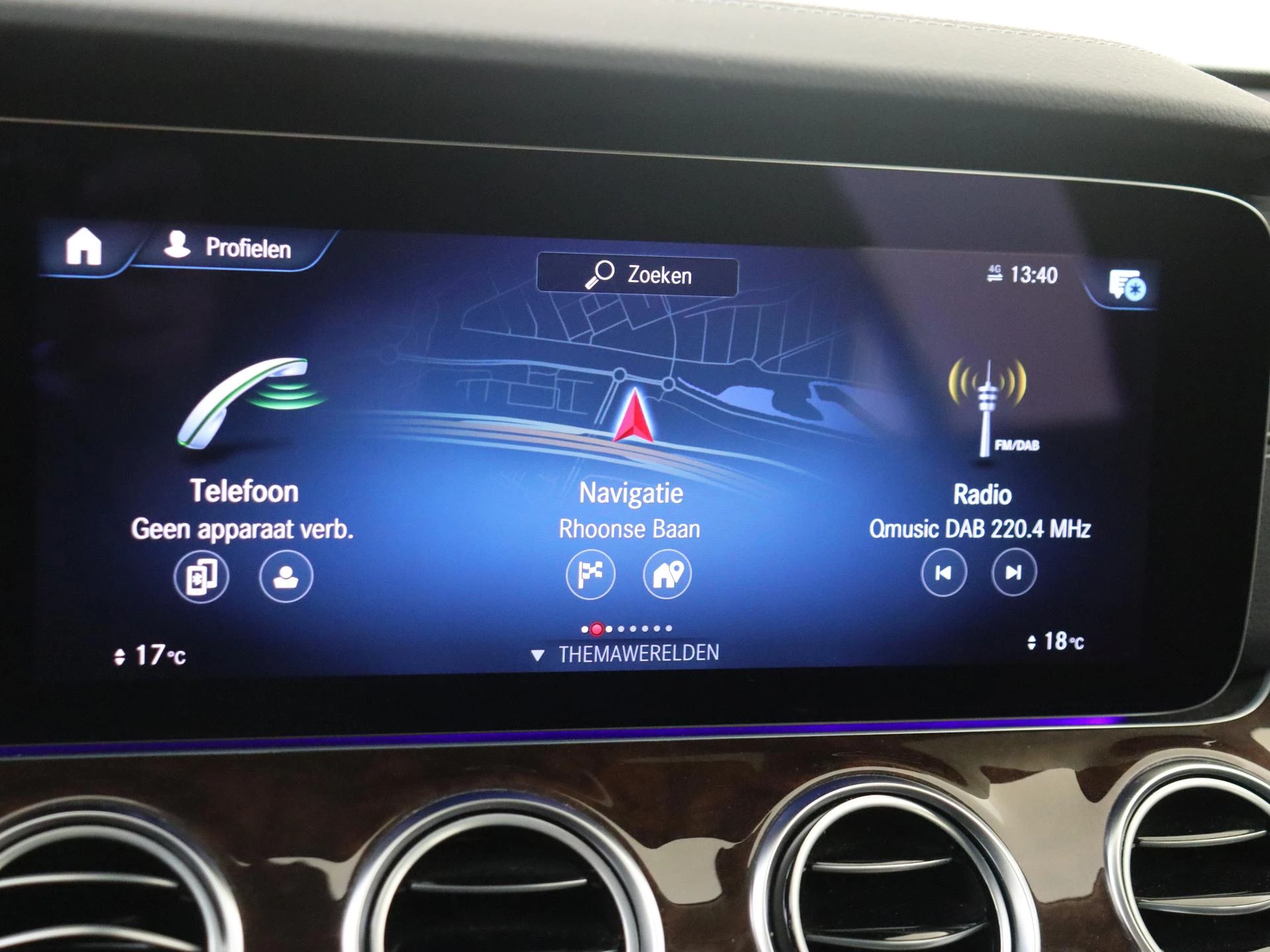 Mercedes-Benz-E-Klasse-image-15
