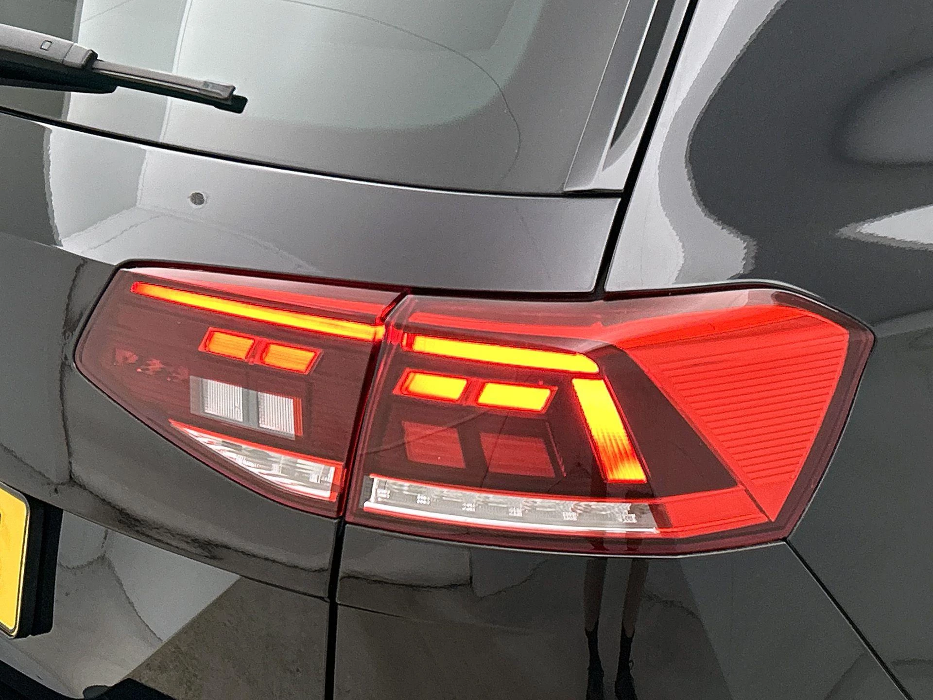 Volkswagen-Passat-image-39