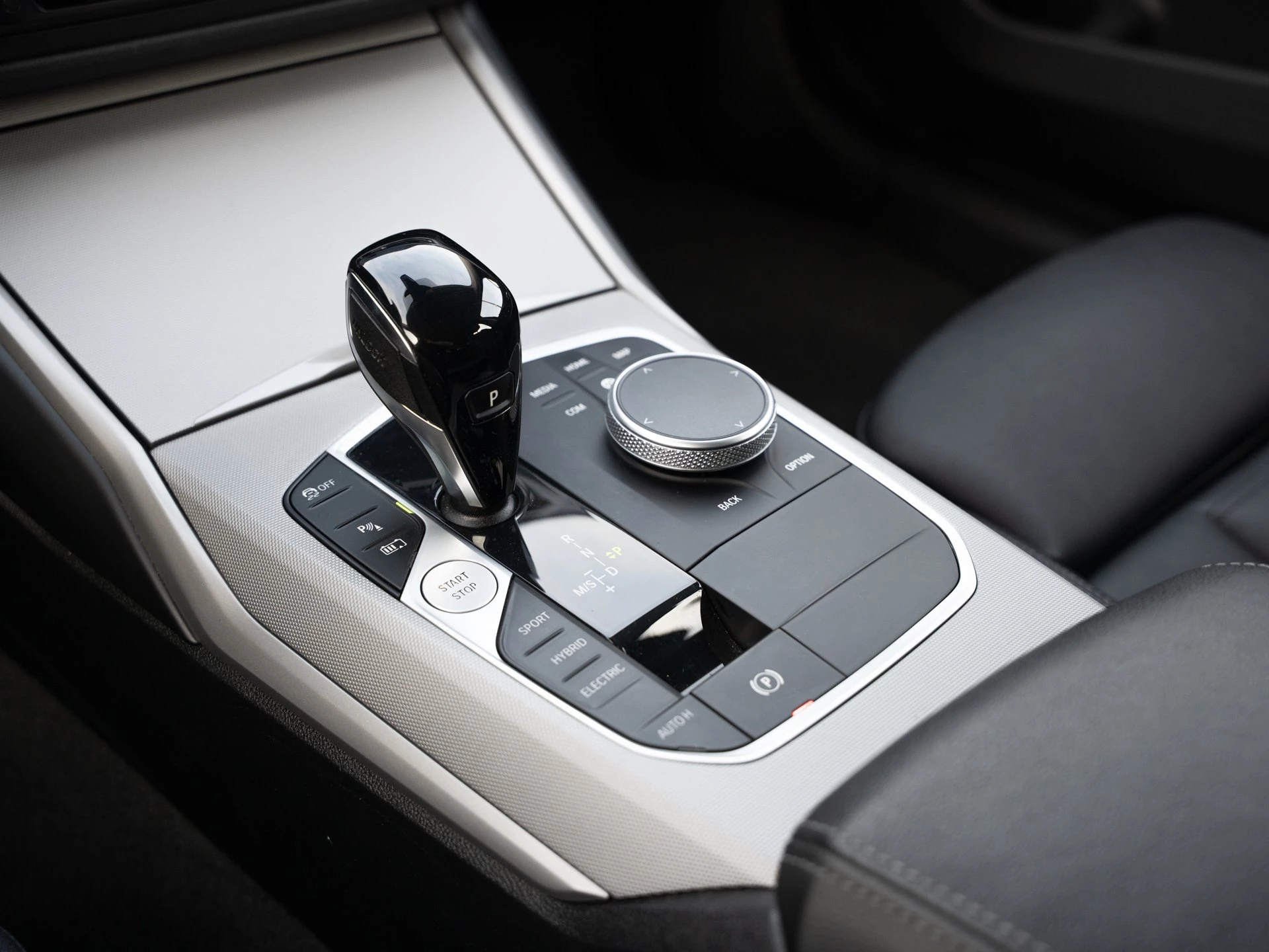 BMW-3er Reihe-image-17