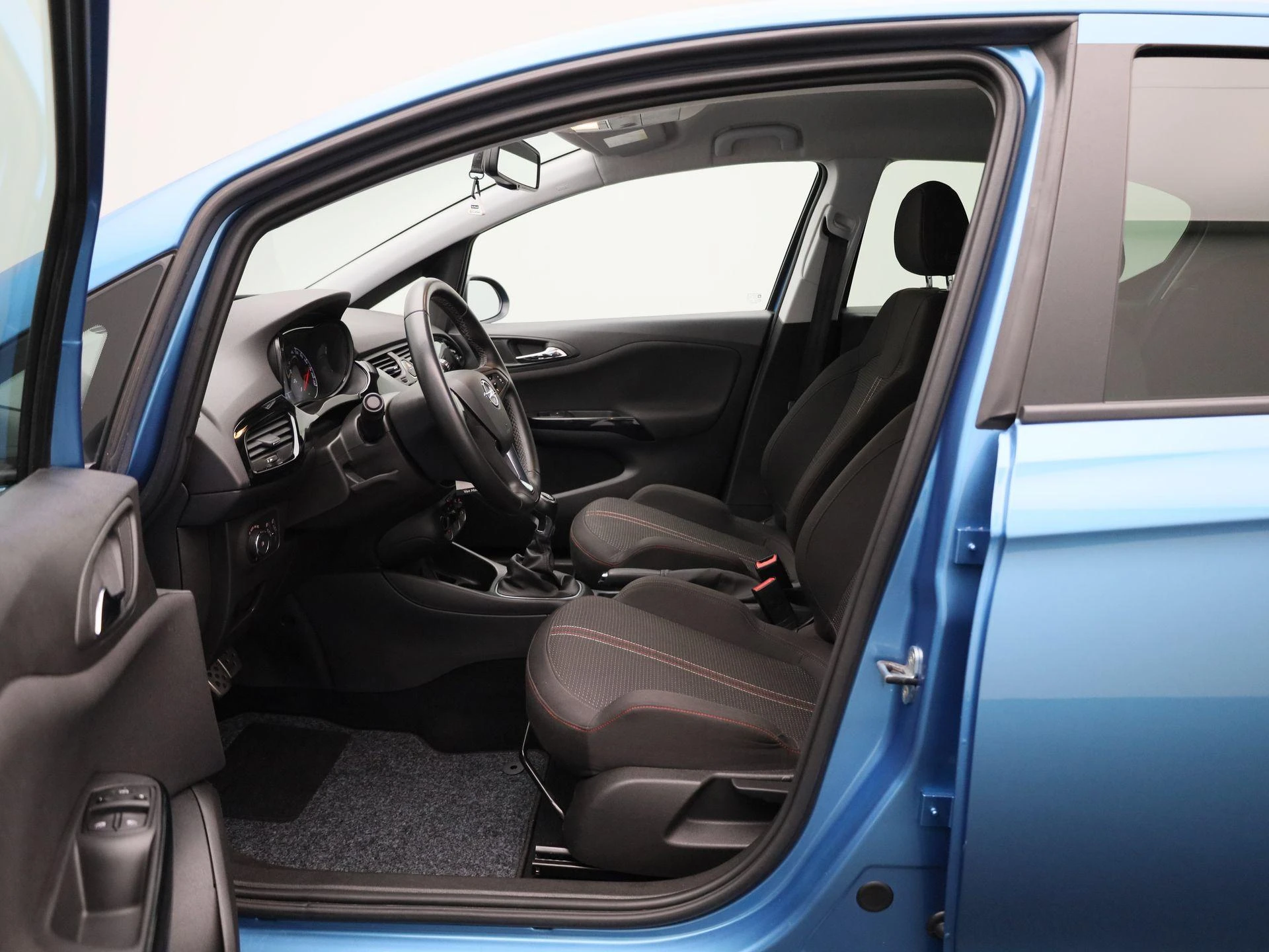 Opel-Corsa-image-8