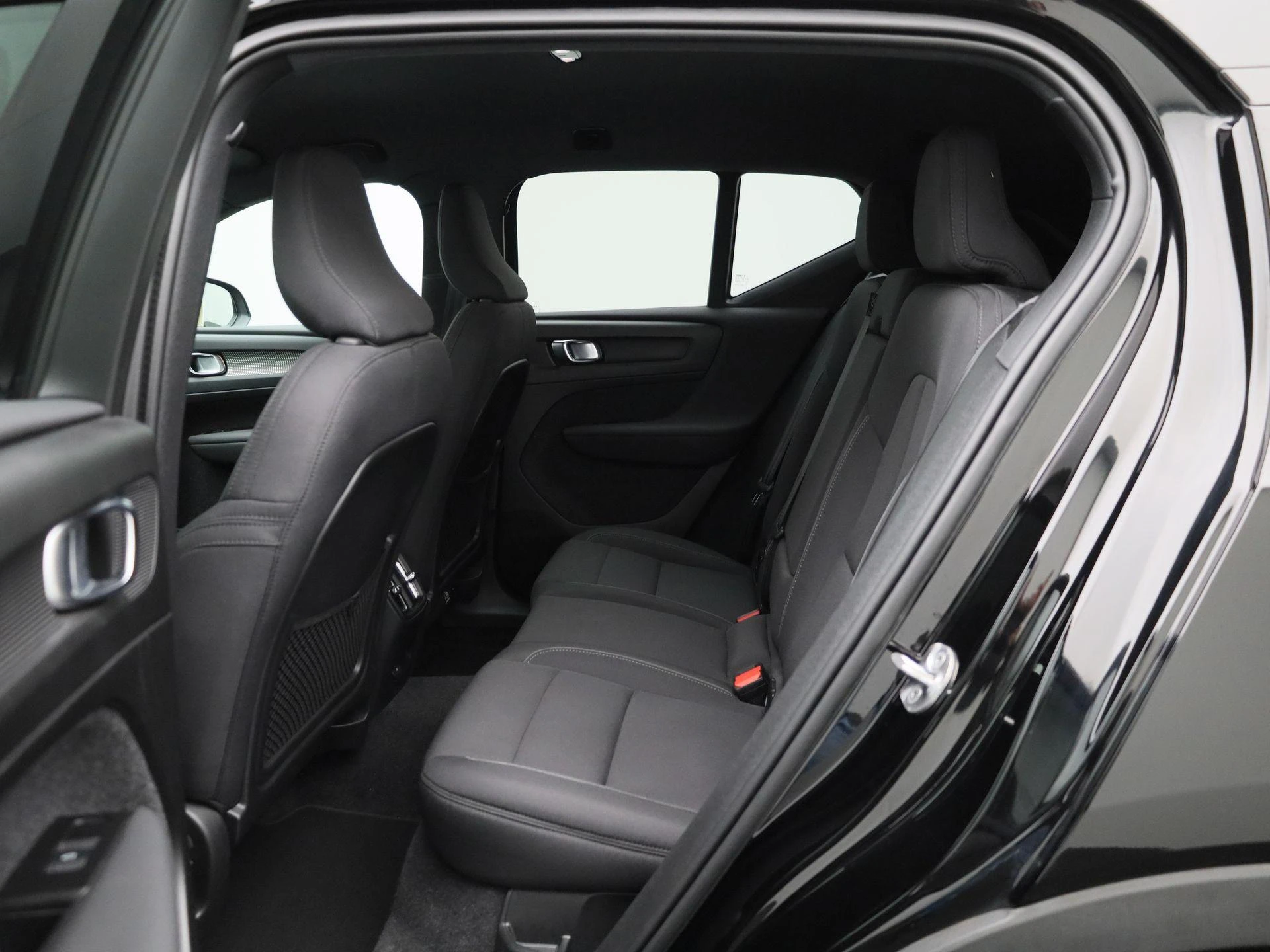 Volvo-XC40-image-9
