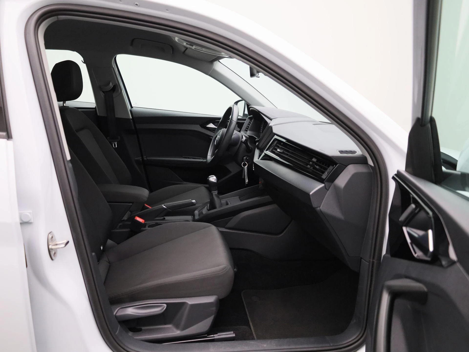 Audi-A1 Sportback-image-33
