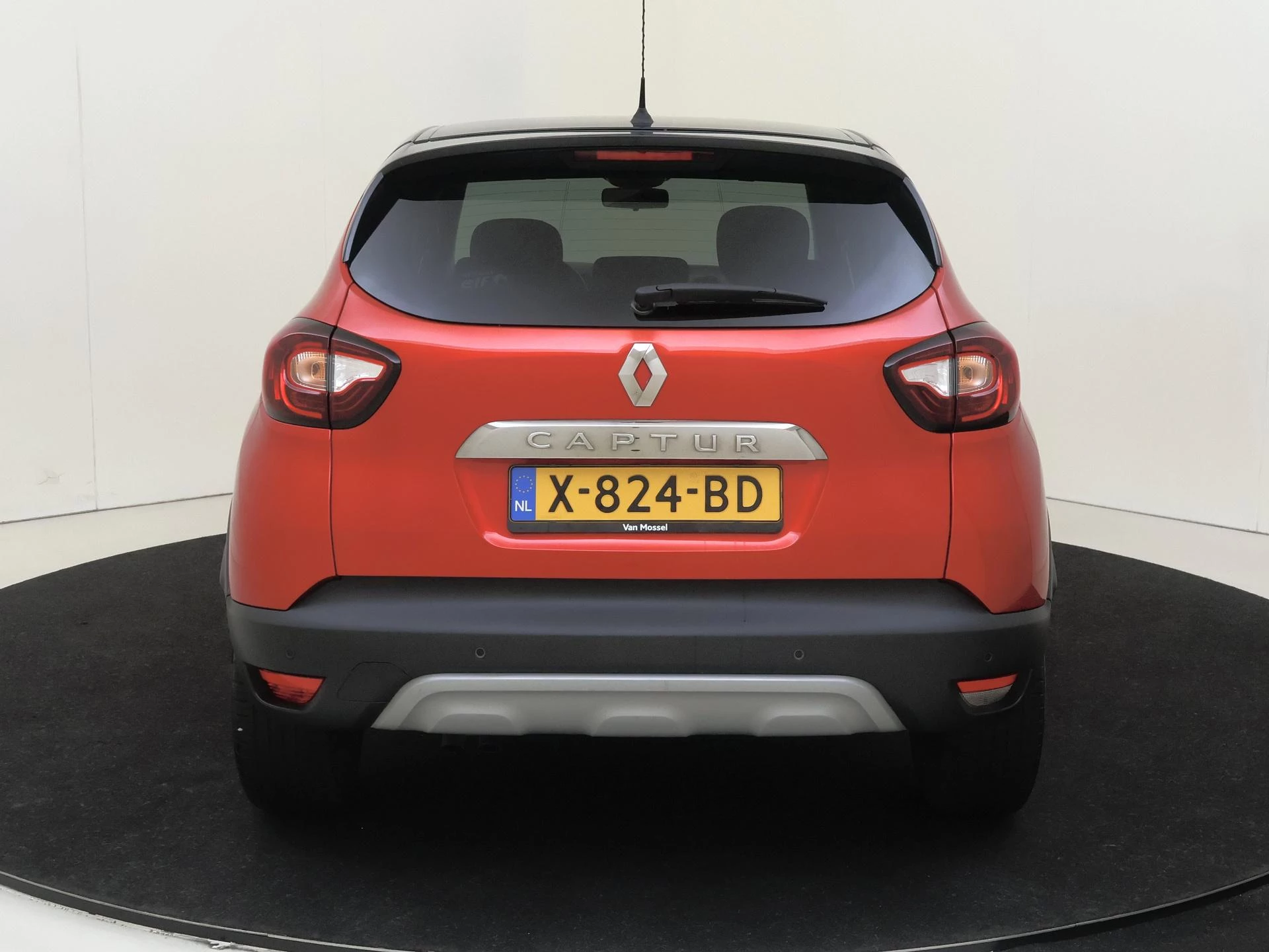 Renault-Captur-image-6