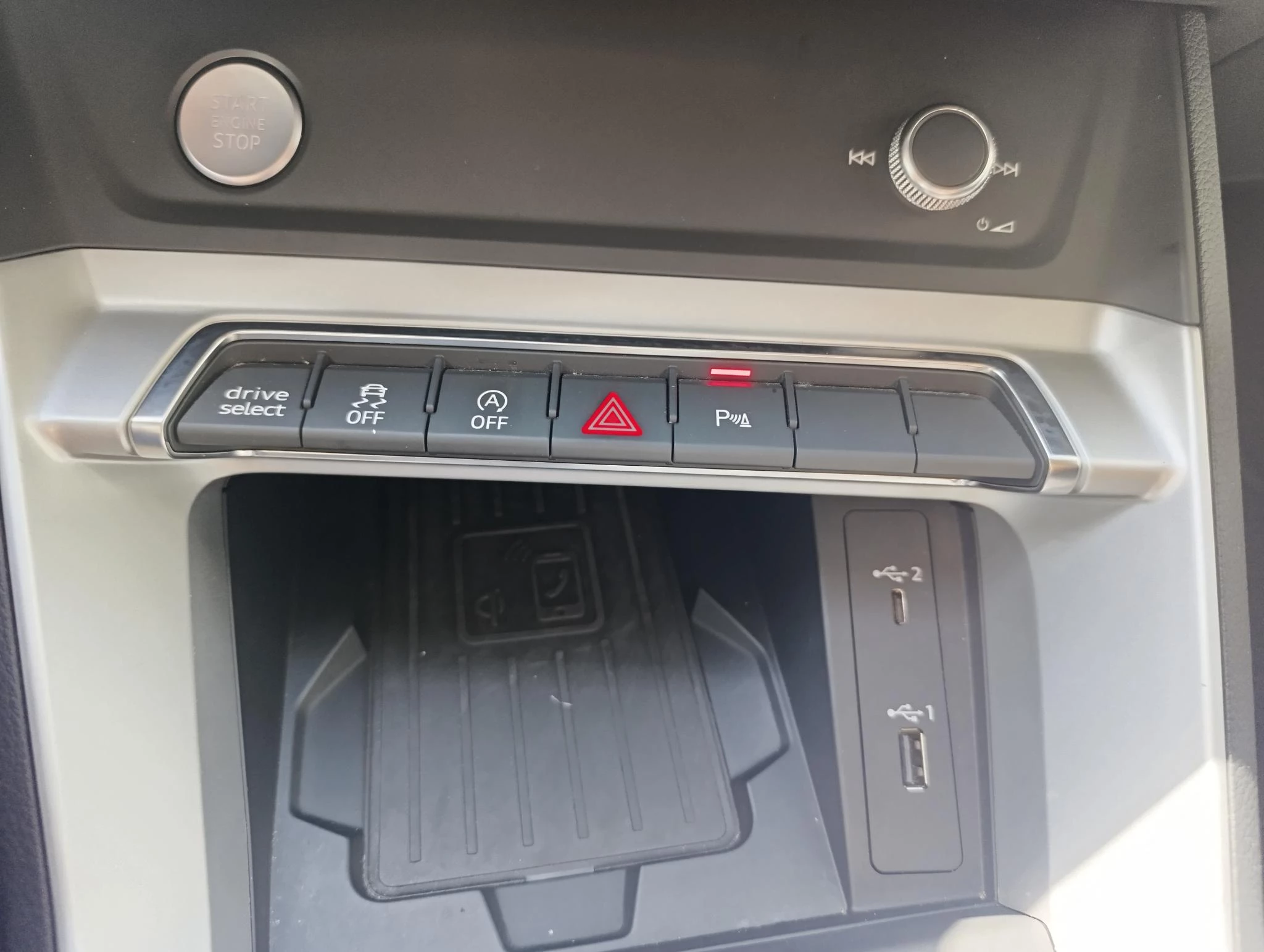 Audi-Q3-image-24