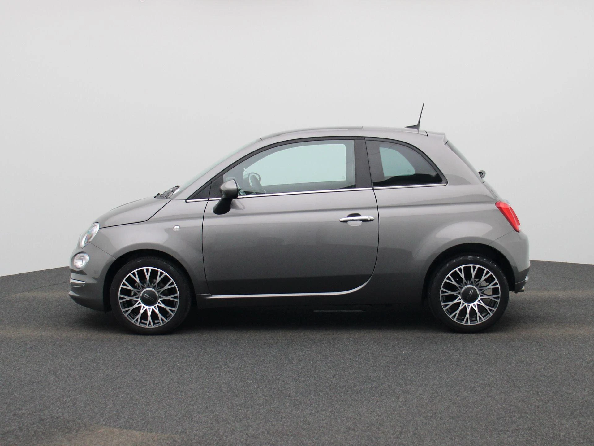 Fiat-500-image-3