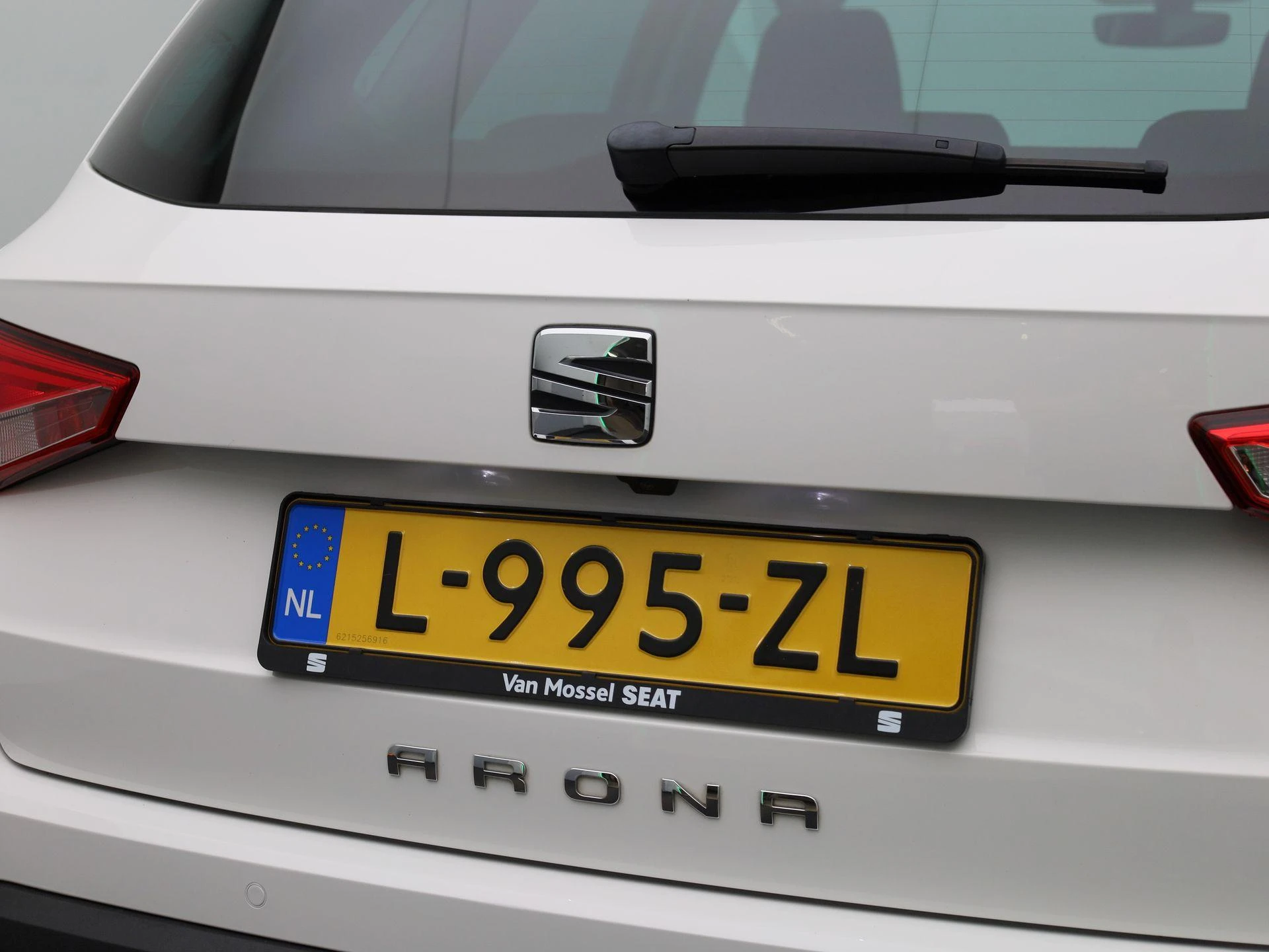 SEAT-Arona-image-37