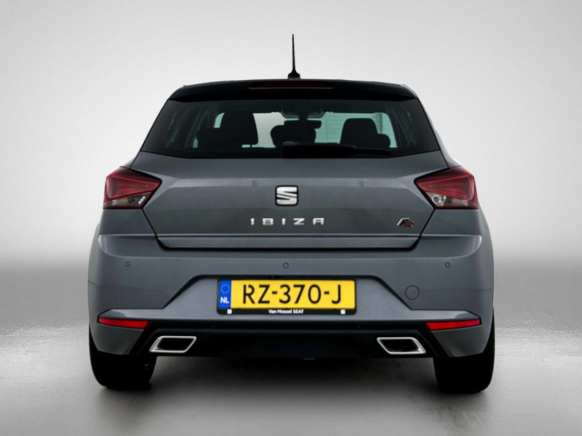 SEAT-Ibiza-image-2