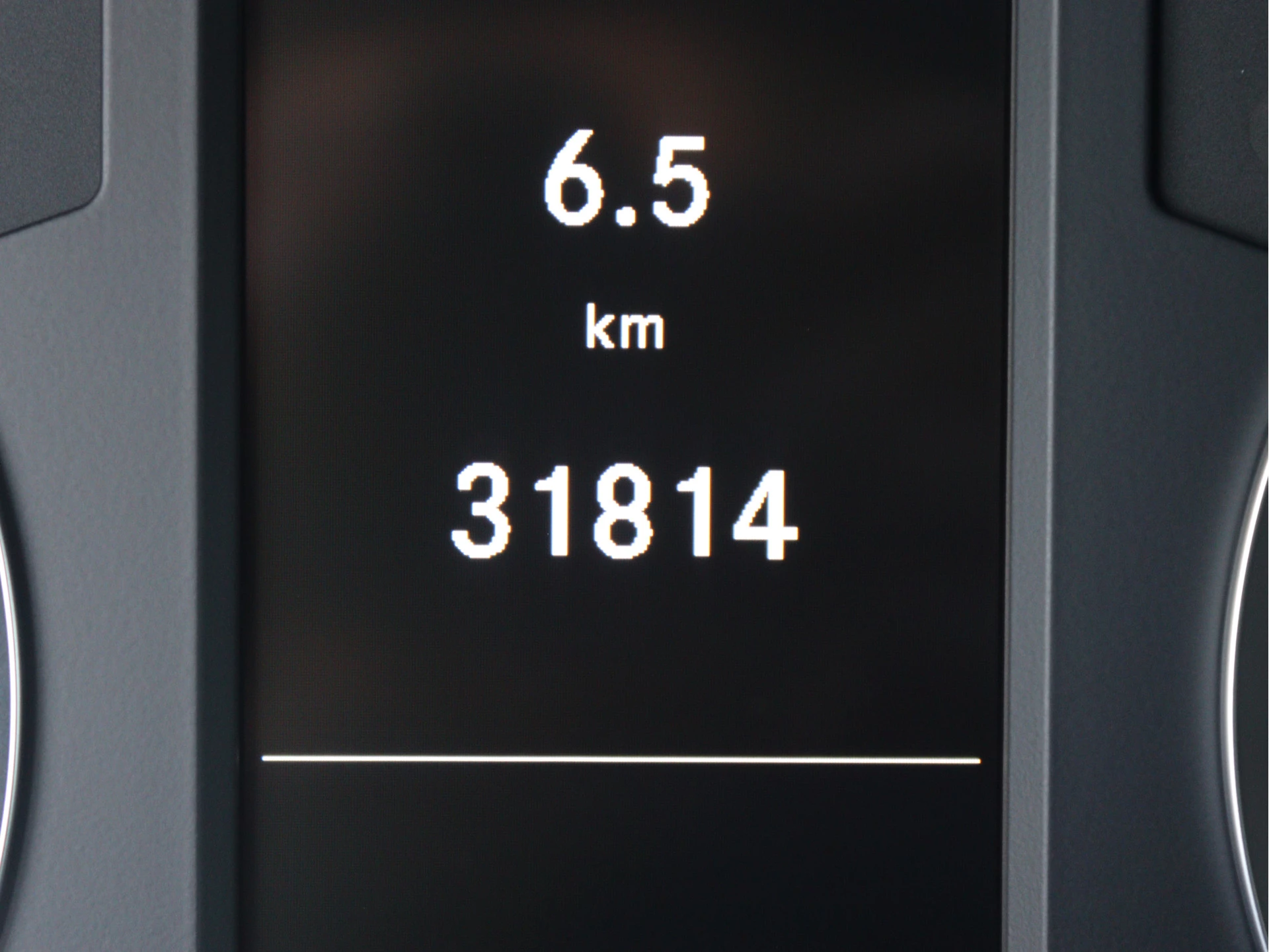 Mercedes-Benz-Vito-image-4