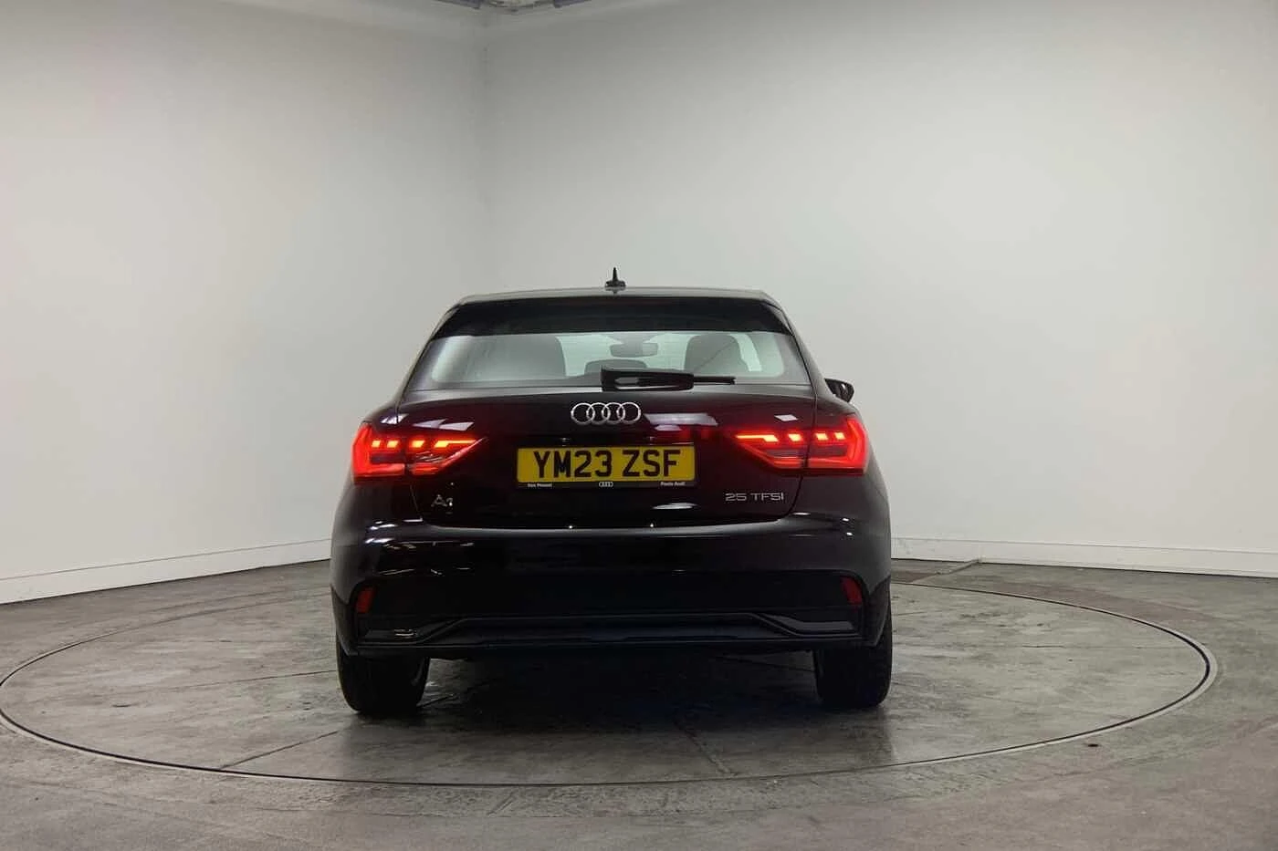 Audi-A1 Sportback-image-10