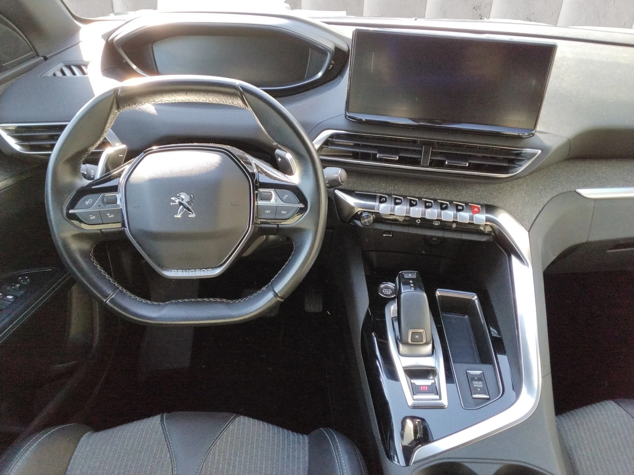 Peugeot-5008-image-11