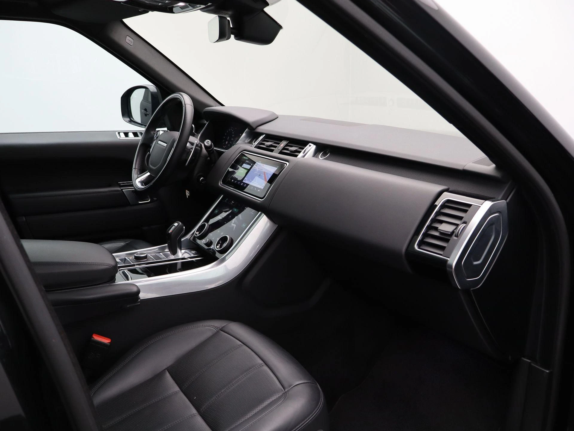 Land Rover-Range Rover Sport-image-34