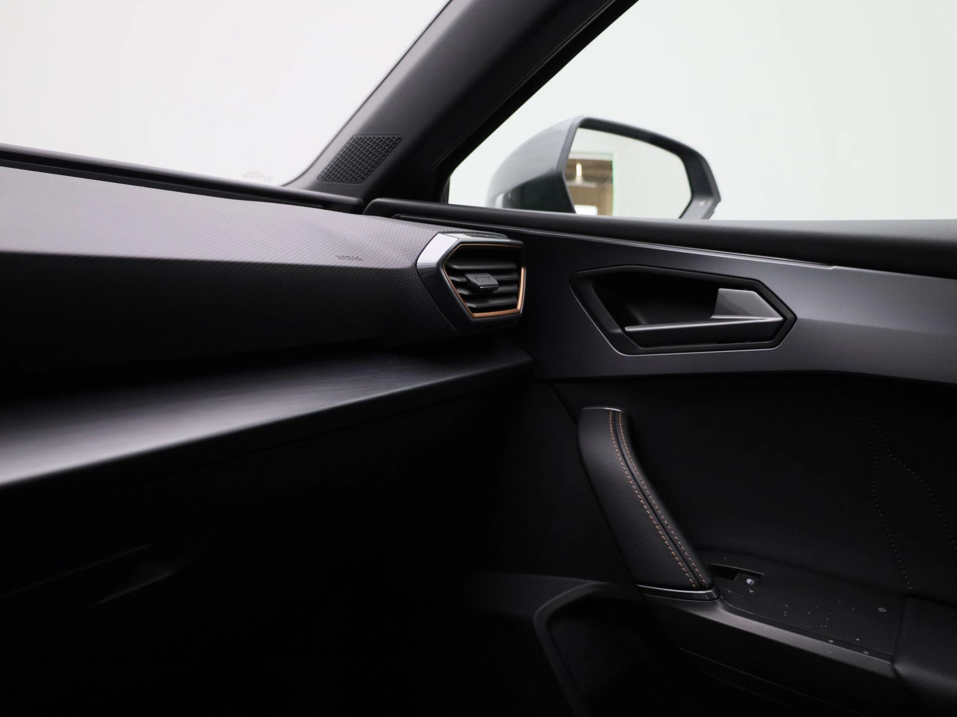 CUPRA-Leon-image-29