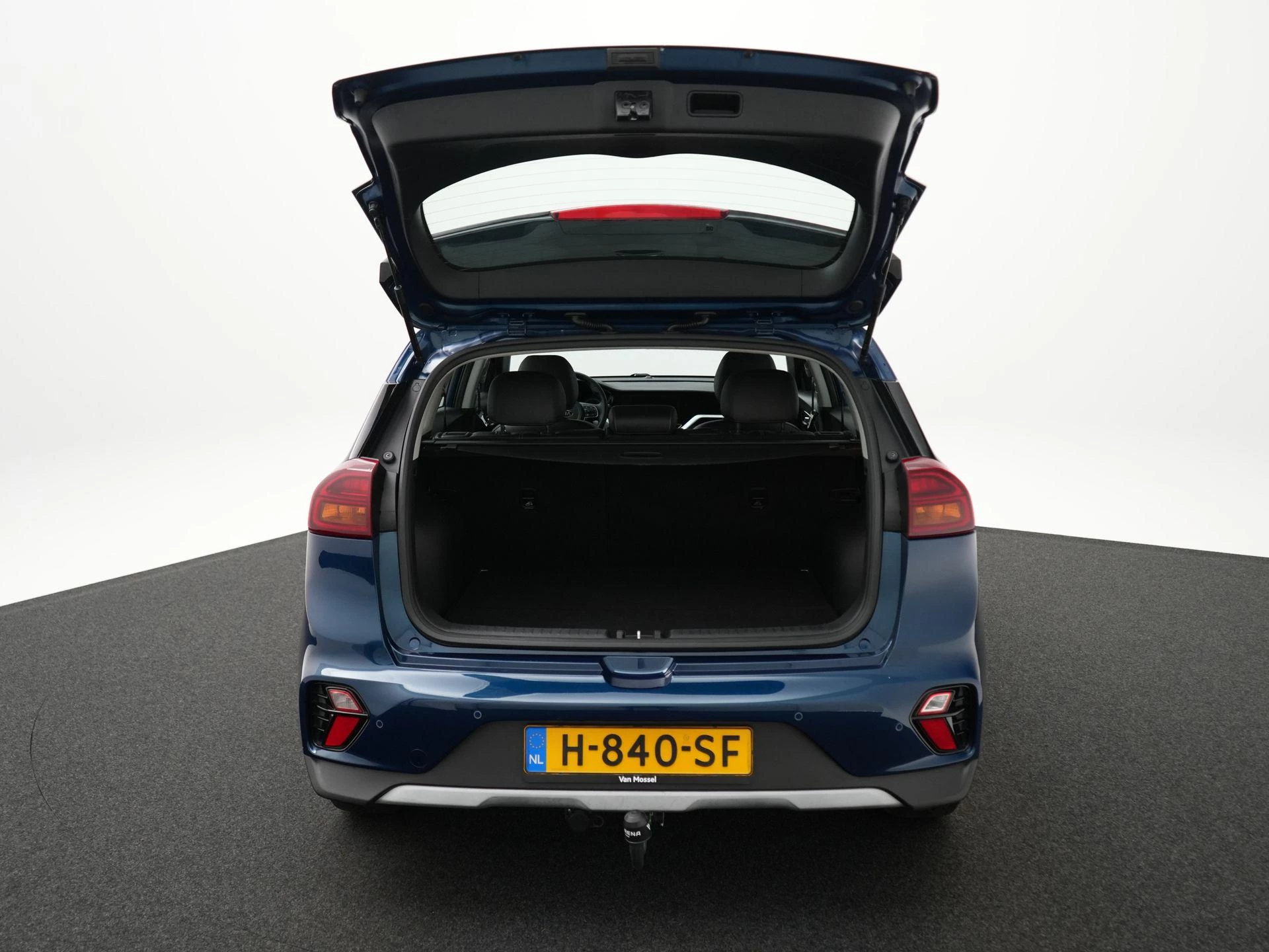 Kia-Niro-image-38