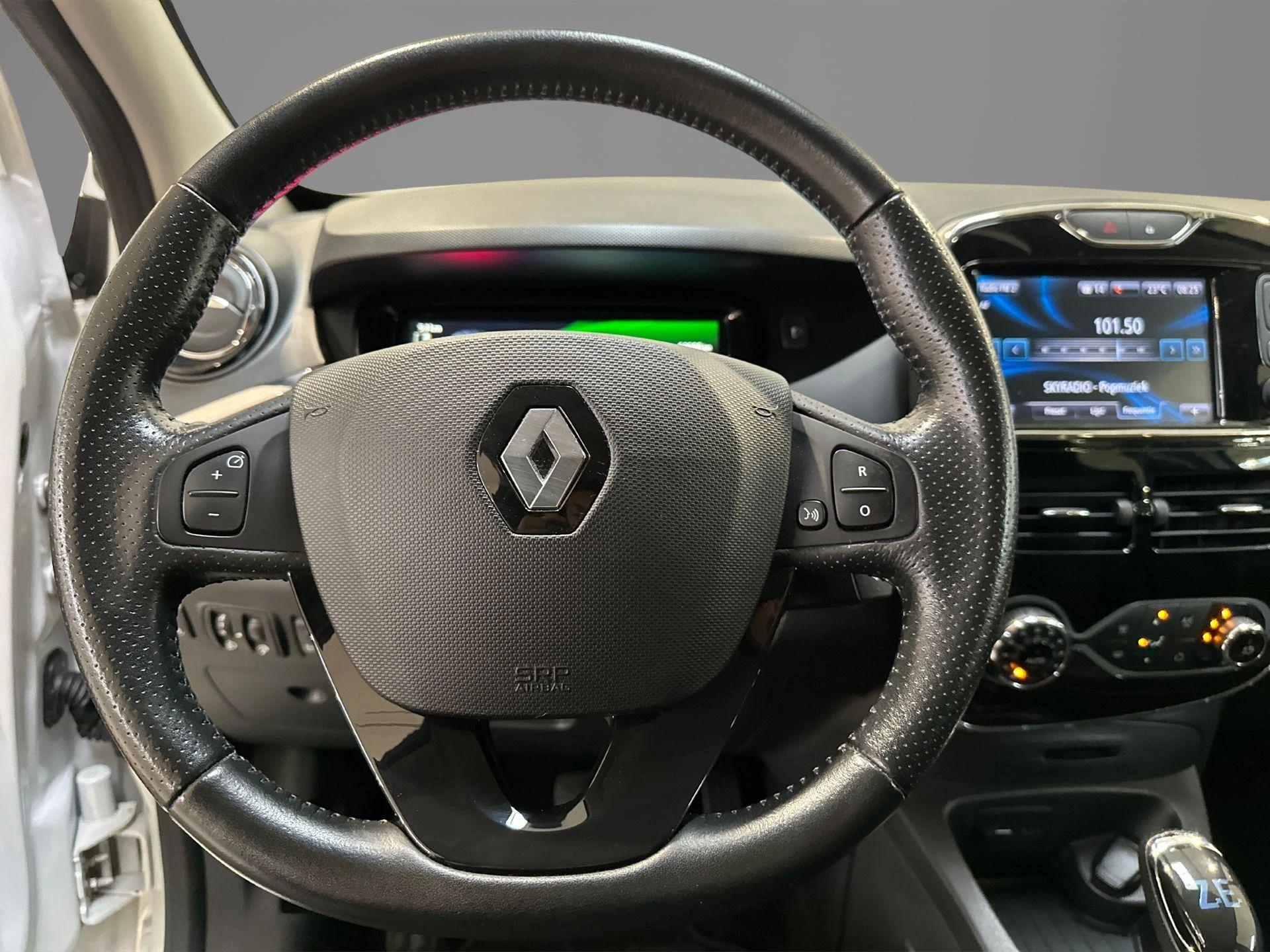 Renault-ZOE-image-22