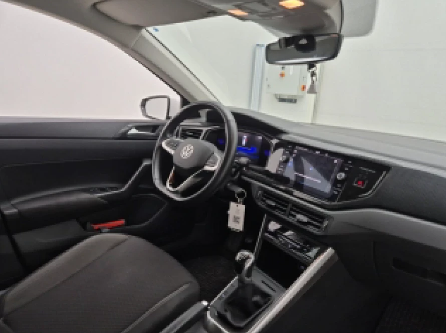 Volkswagen Polo 1.0 TSI Life Business