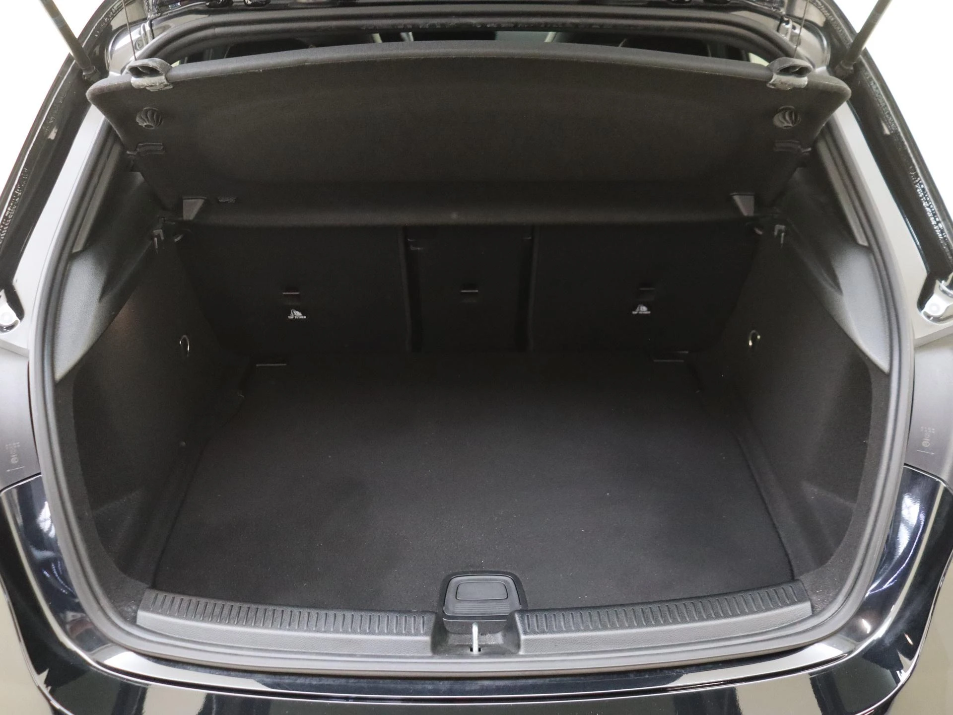 Mercedes-Benz-A-Klasse-image-35