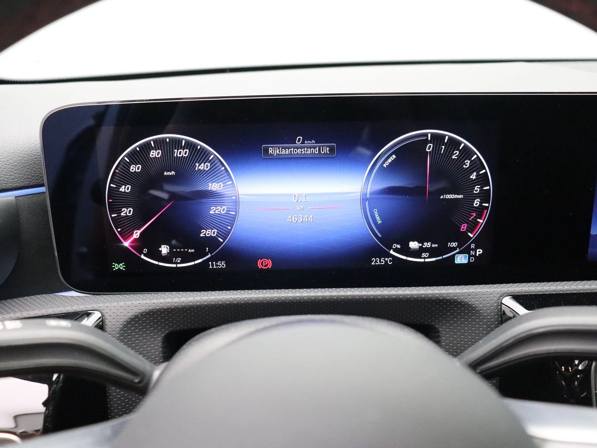 Mercedes-Benz A-Klasse 250 e AMG Line Limousine + TREKHAAK + CARPLAY + NIGHTPAKKET +