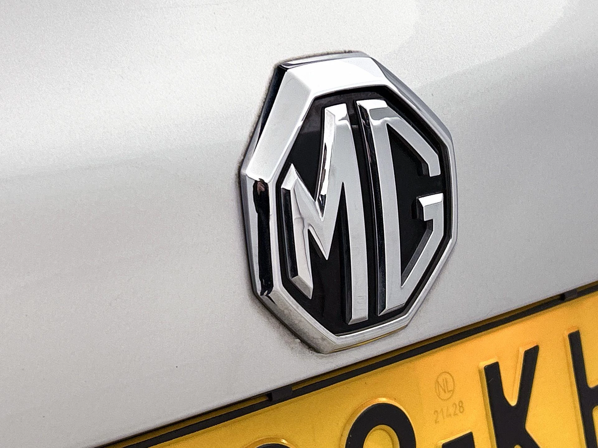 MG EHS 1.5 TGDI Edition1