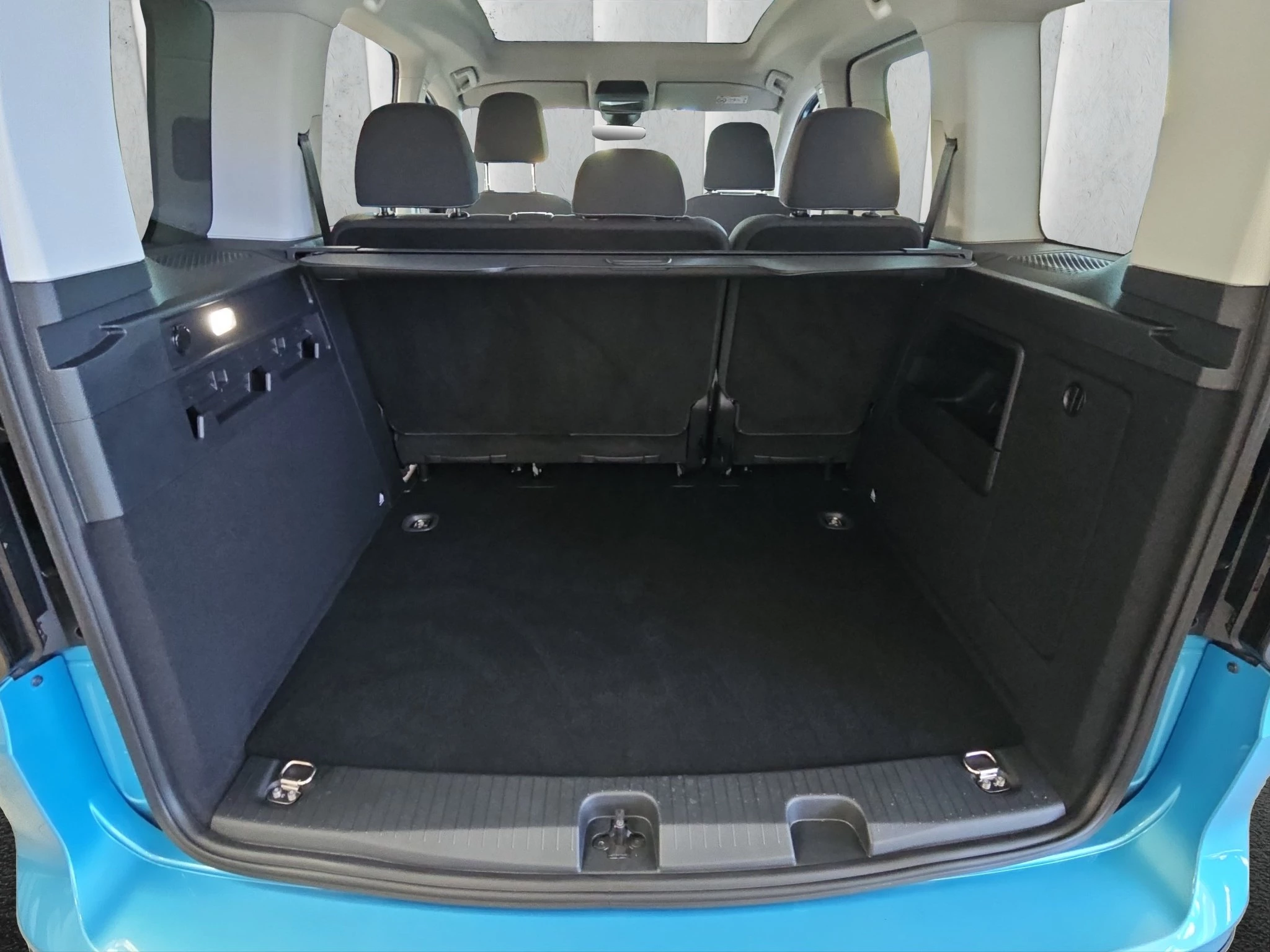 Ford Tourneo Connect L1 Active 2.0 EcoBlue 90kW Automatik Kompaktvan. 5-türig MJ2024.75