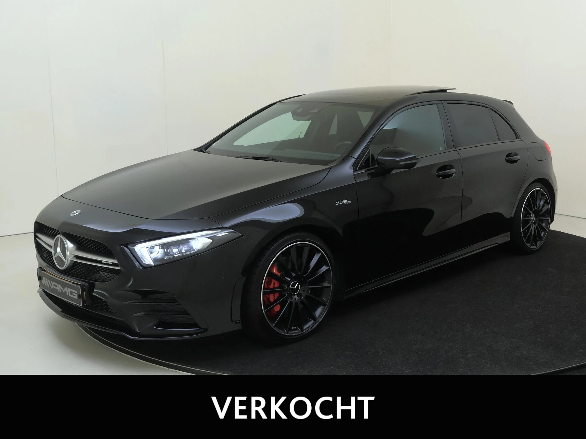 Mercedes-Benz-A-Klasse-image-0
