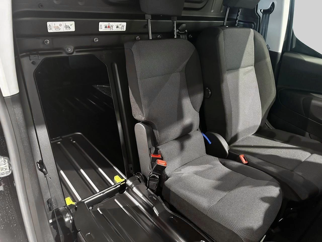 Fiat Doblò 1.5 BlueHDI 130 AT8 L1 Light