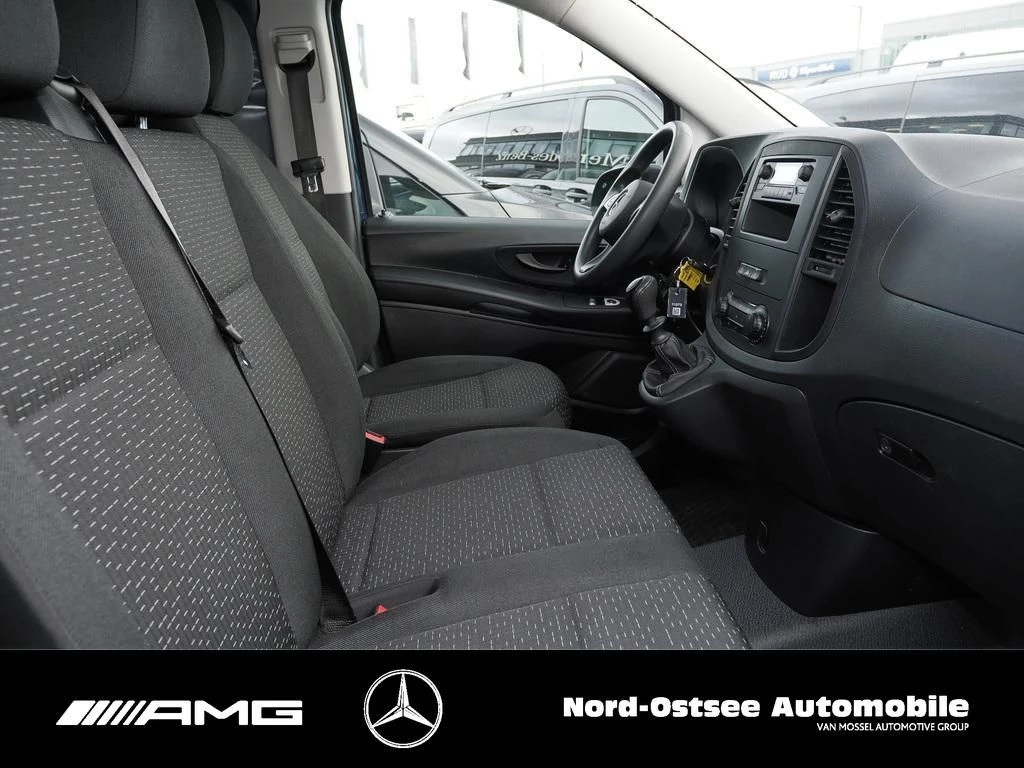 Mercedes-Benz-Vito-image-9