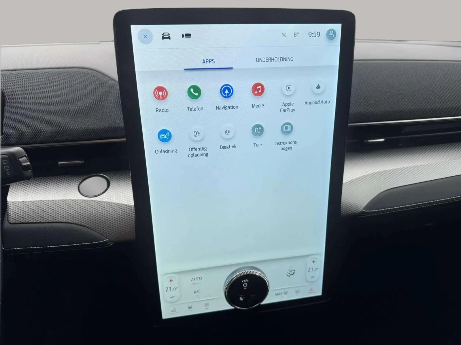 Ford-Mustang Mach-E-image-12