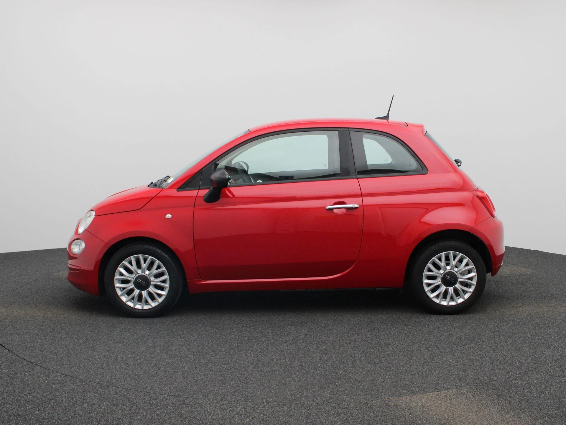 Fiat-500-image-3
