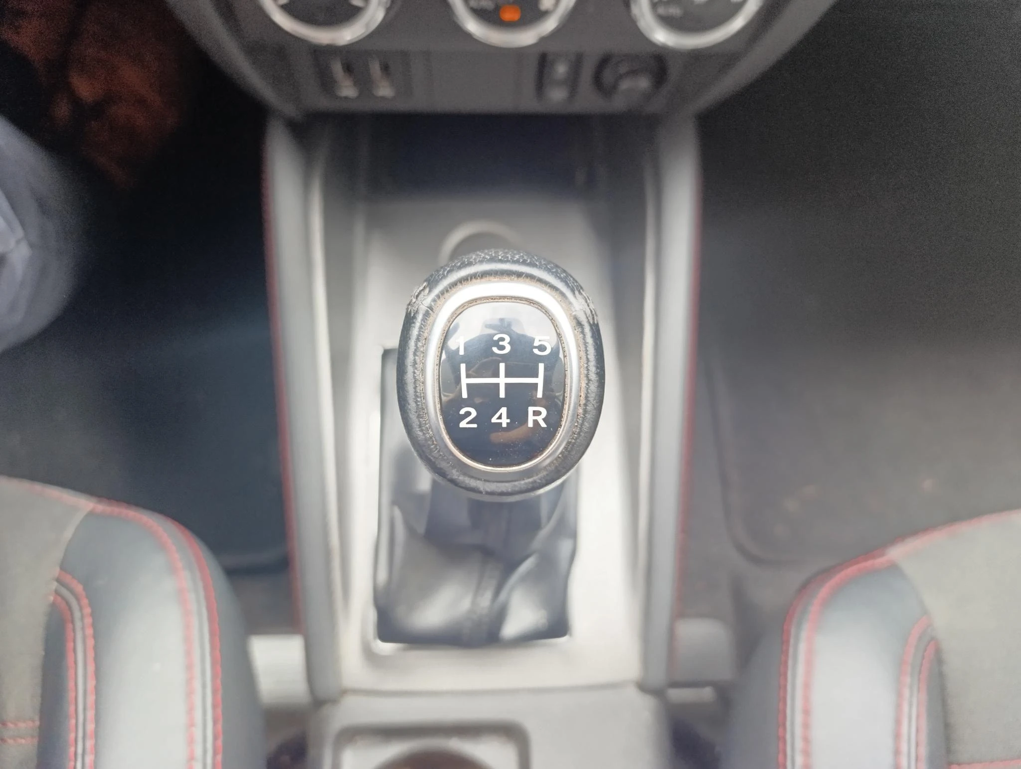 Mitsubishi-ASX-image-19