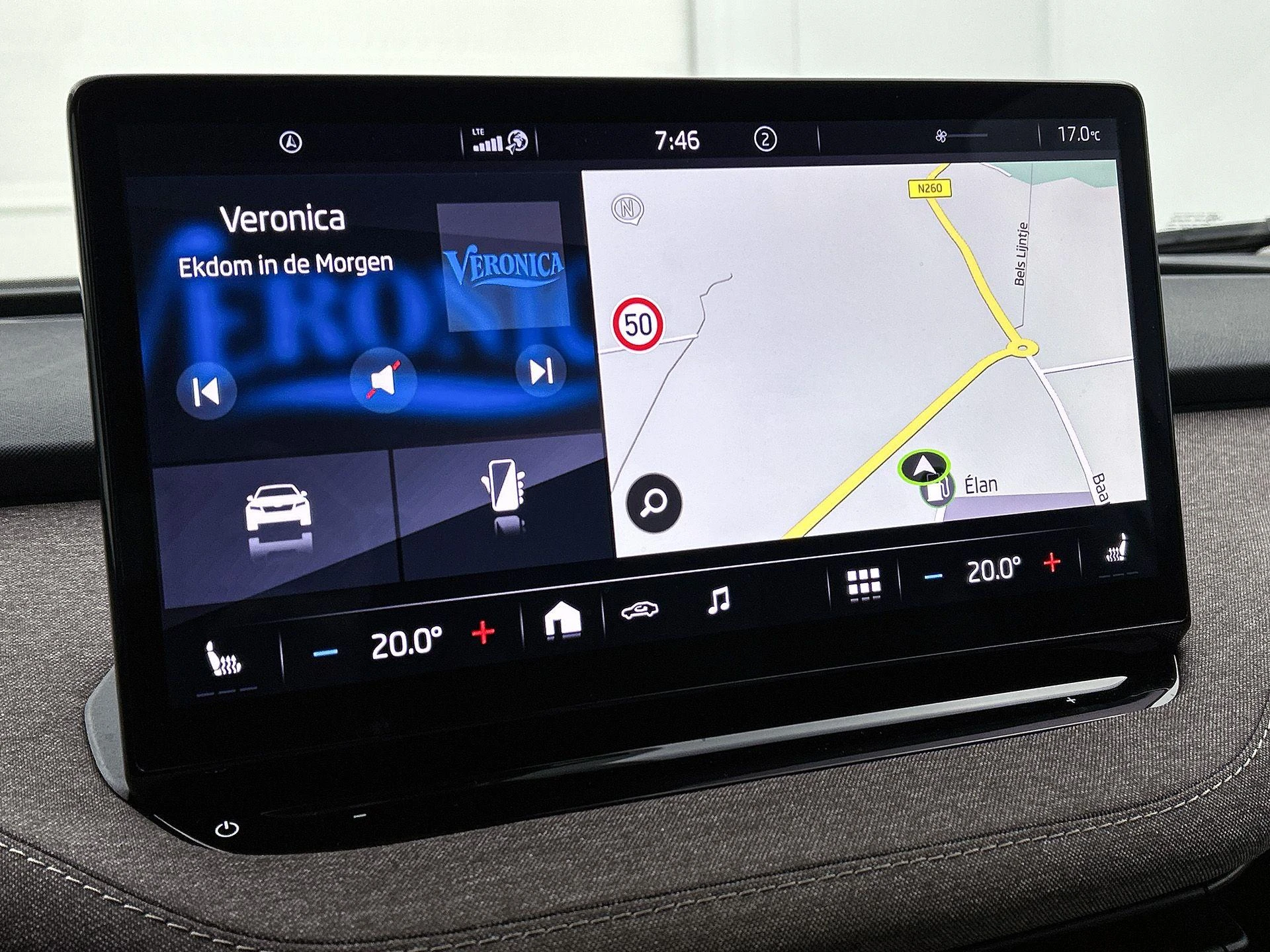 Škoda-Enyaq iV-image-34