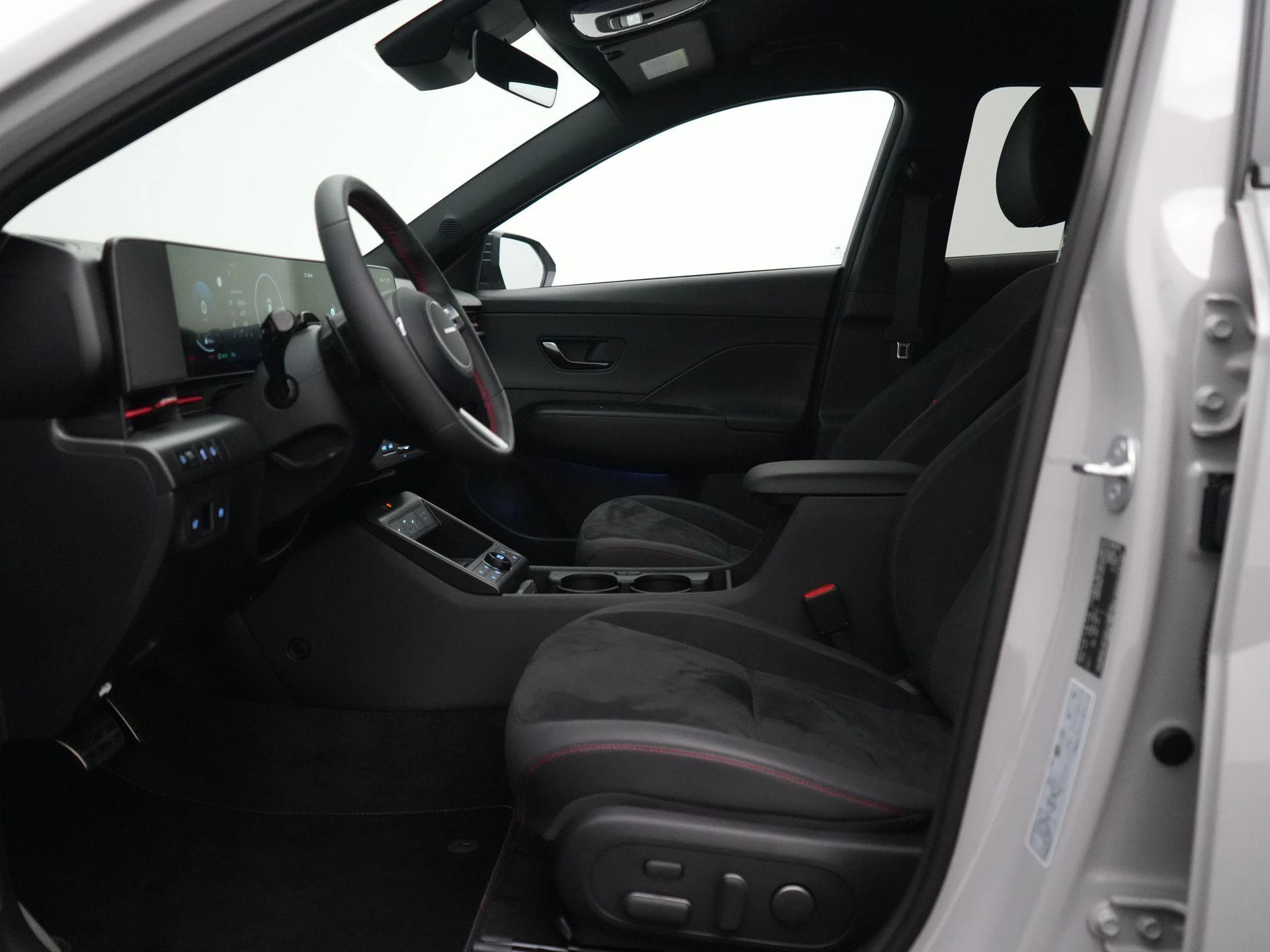 Hyundai-Kona-image-39