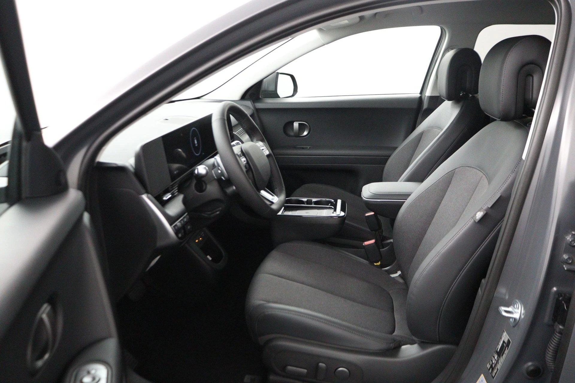 Hyundai-IONIQ 5-image-11