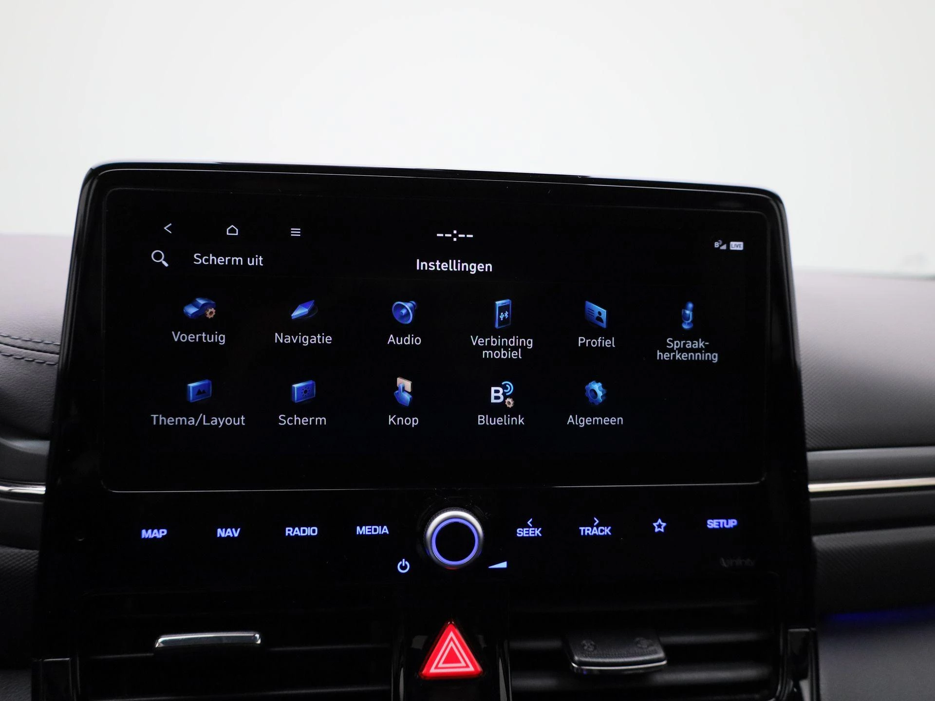 Hyundai-IONIQ-image-25