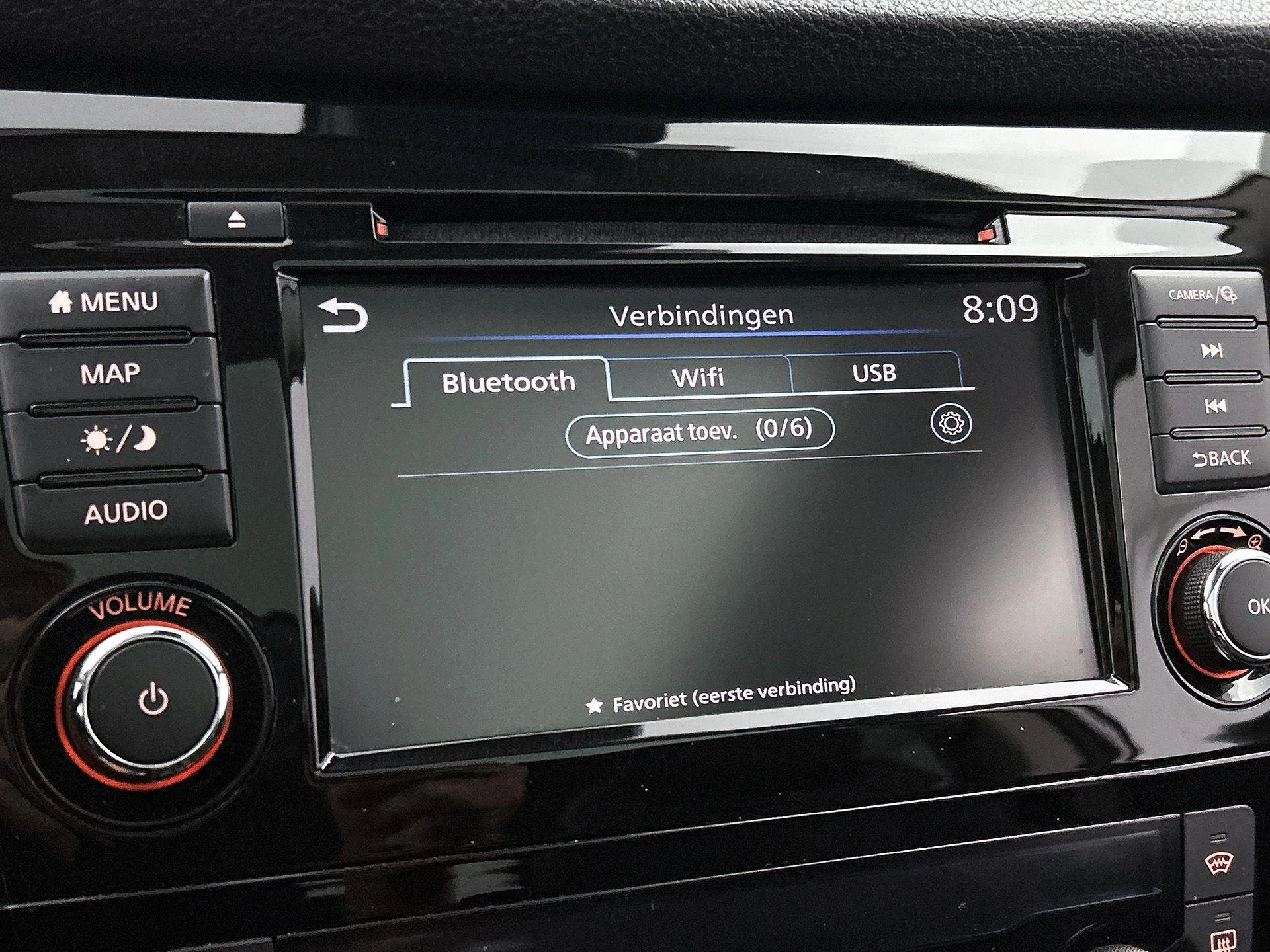 Nissan-QASHQAI-image-6
