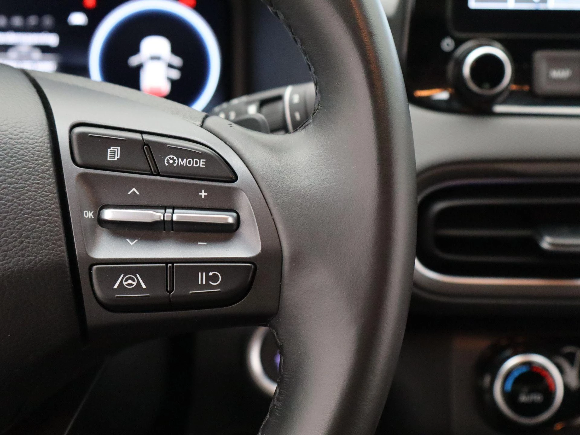 Hyundai-Kona-image-22