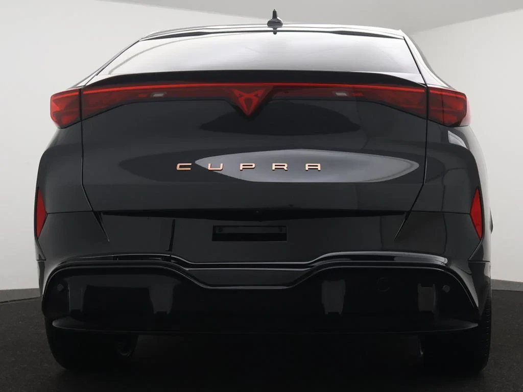CUPRA-Tavascan-image-3