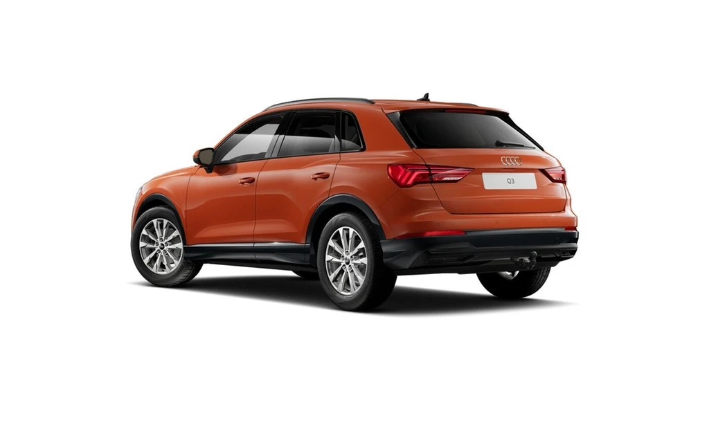 Audi Q3 35 TFSI S tronic advanced UVP 54.840 AHK SHZ LED