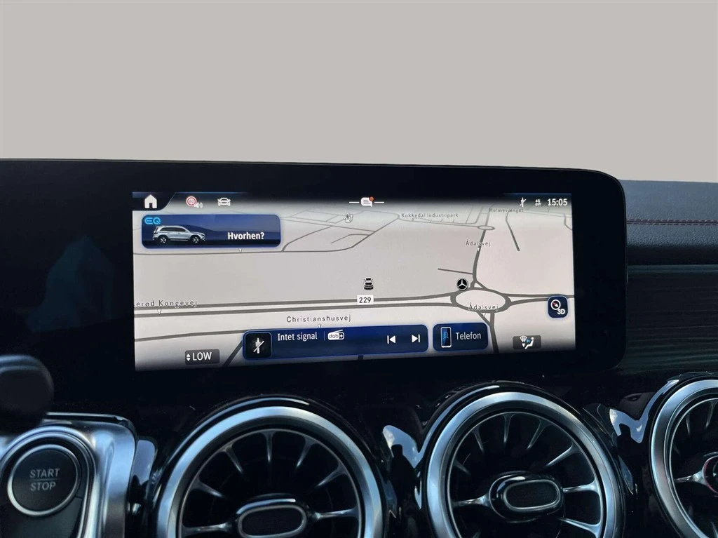 Mercedes-Benz-EQB-image-12