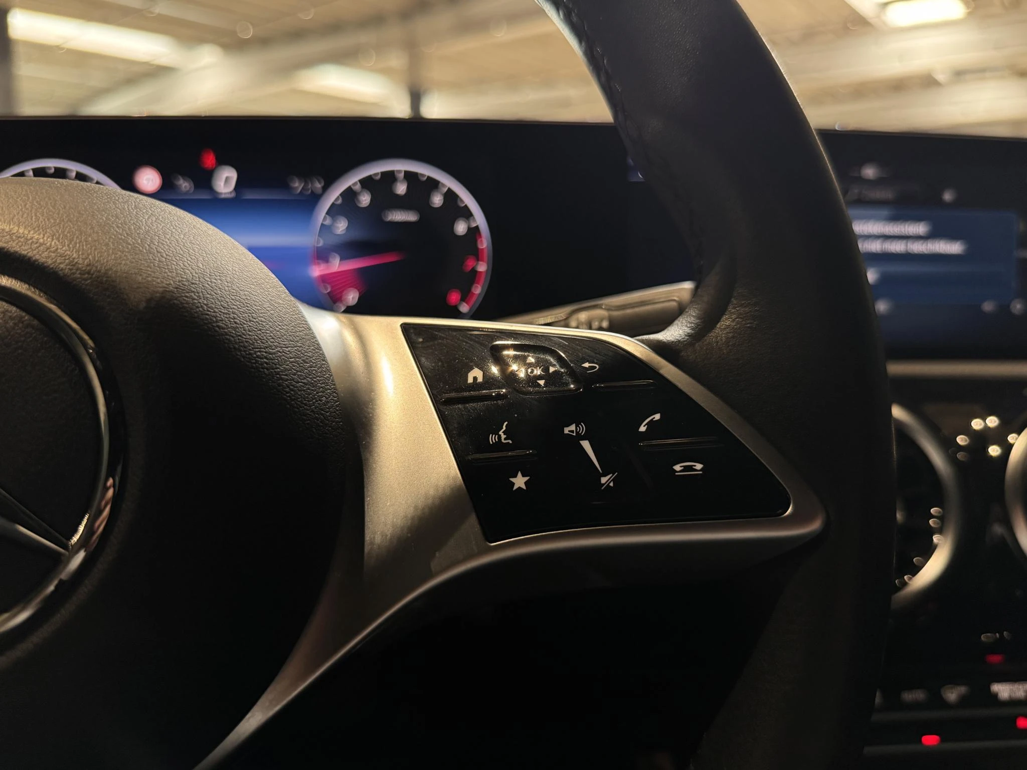 Mercedes-Benz-A-Klasse-image-15